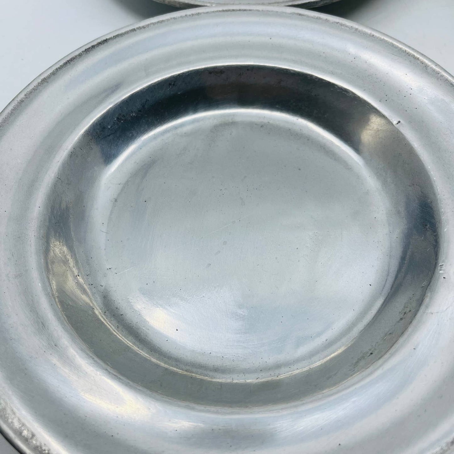Set 4 York Metalcrafters Colonial Pewter Shallow Soup Salad Bowl Plates 9” TC9