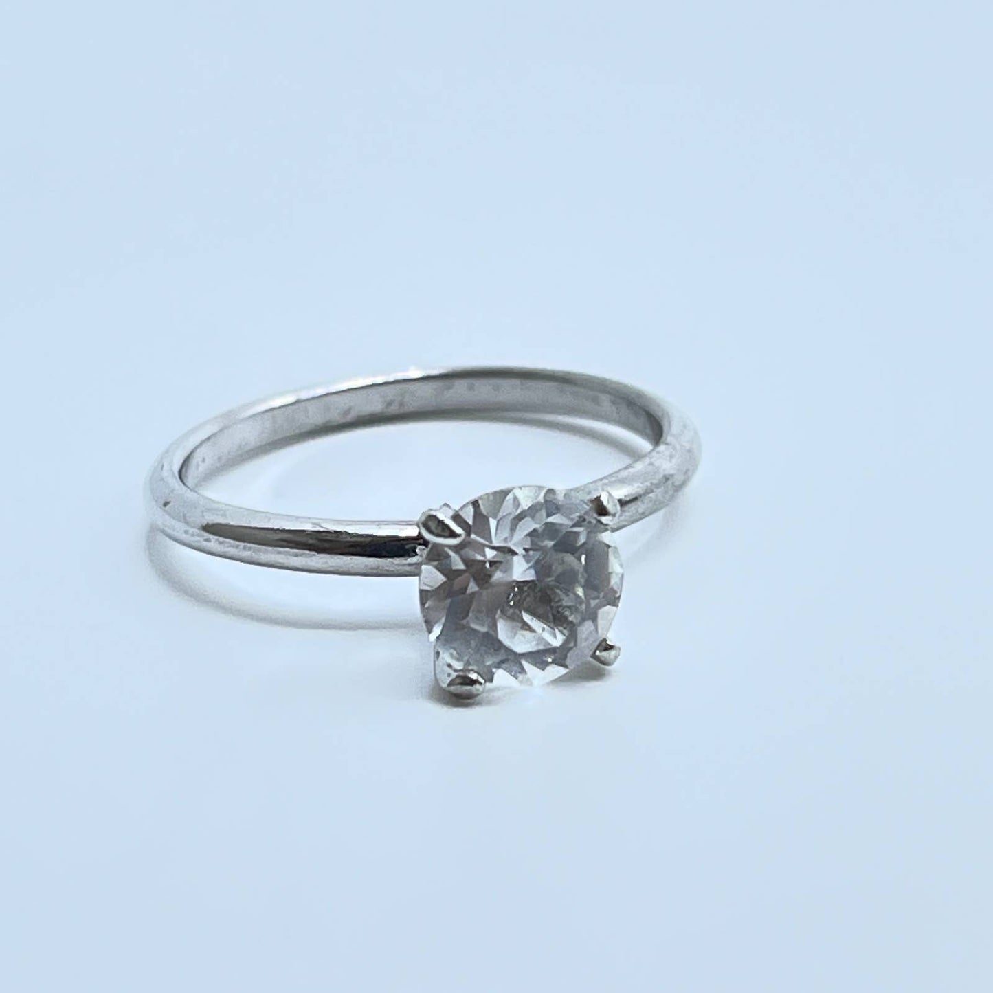 Vintage Ladies Silver Tone Large Rhinestone Cubic Zirconia Ring Size 8 SD5