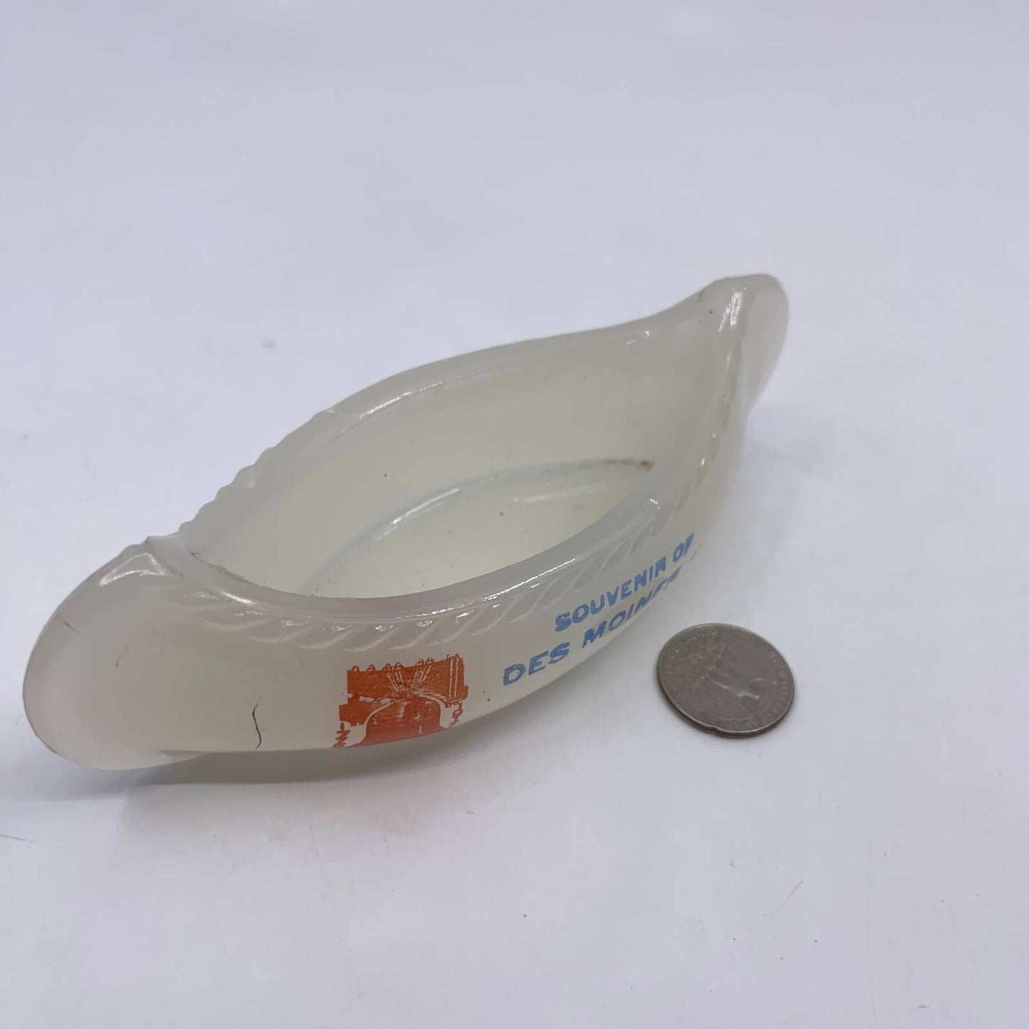 Antique Des Moines Iowa Clambroth Glass Canoe Boat Souvenir 6” TG8