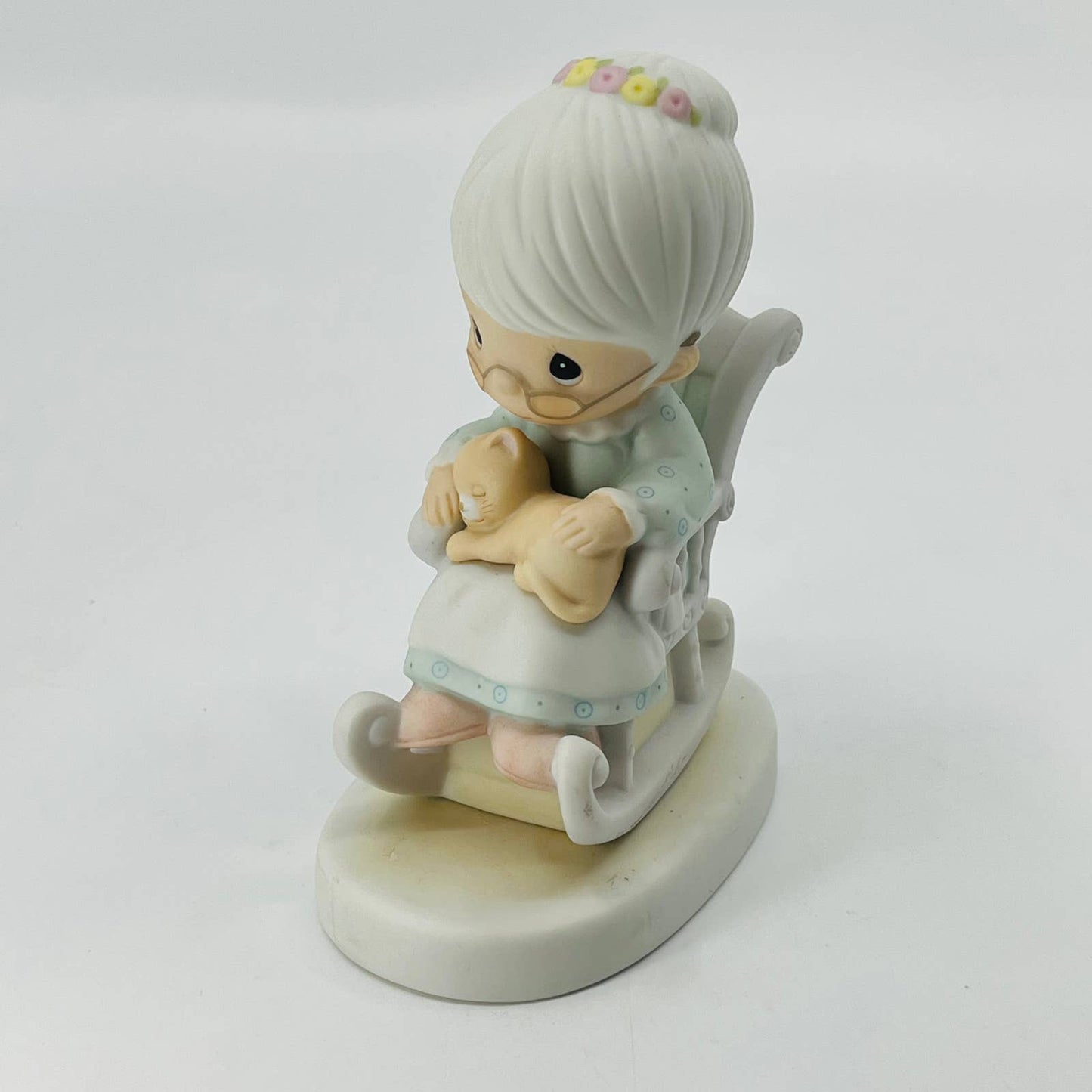 1979 Precious Moments Jonathan & David Purr-fect Grandma Figurine E3109 TD2