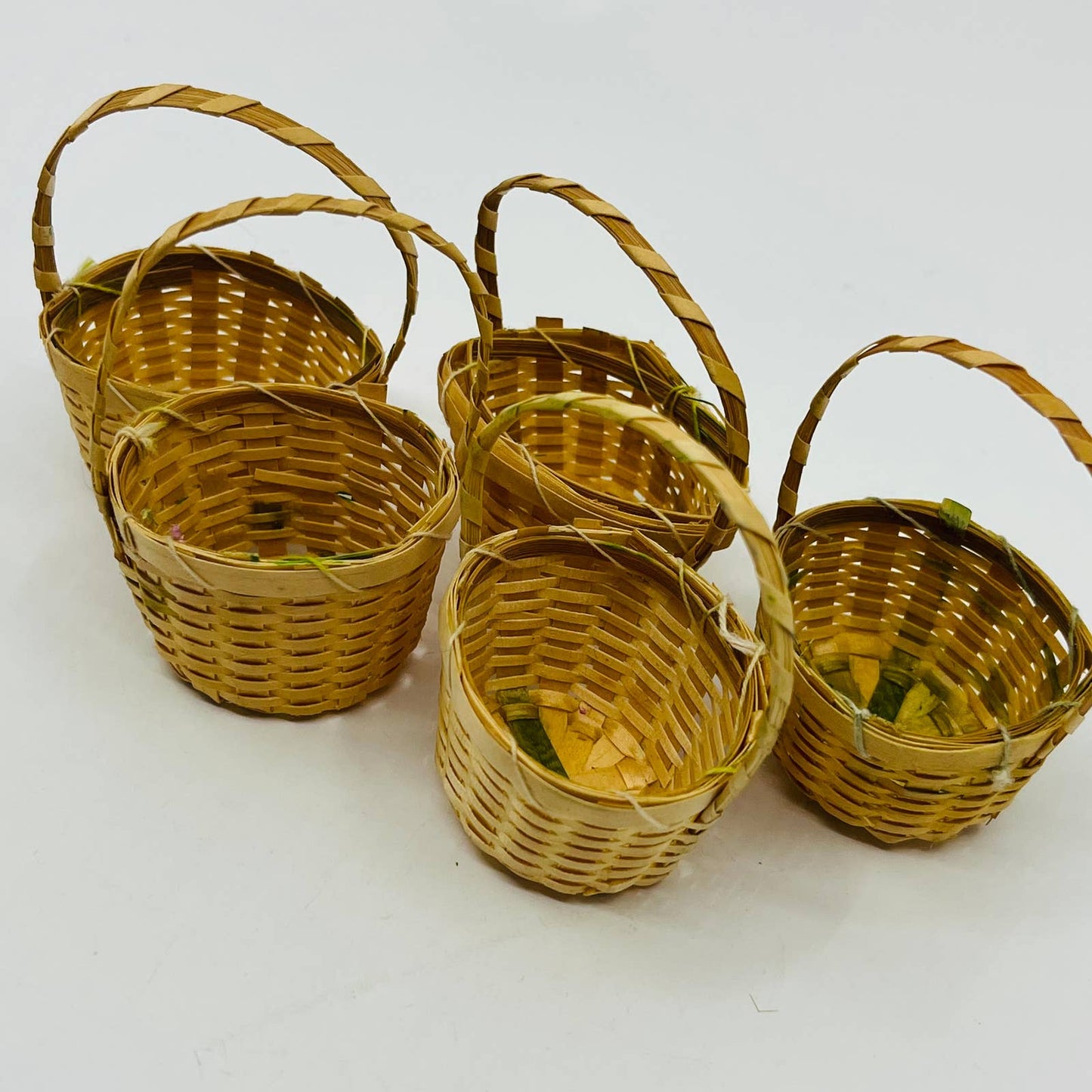 Vintage Lot of 5 Small Craft Baskets Made in Japan 1 x 2 TA7