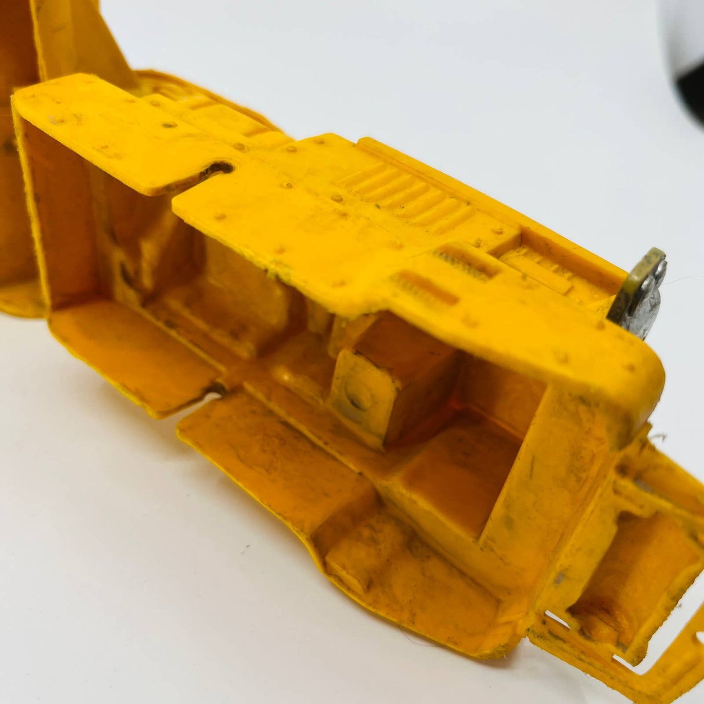 Vintage Gay Toys Inc. Plastic Yellow Construction Vehicle Excavator 14” TE1