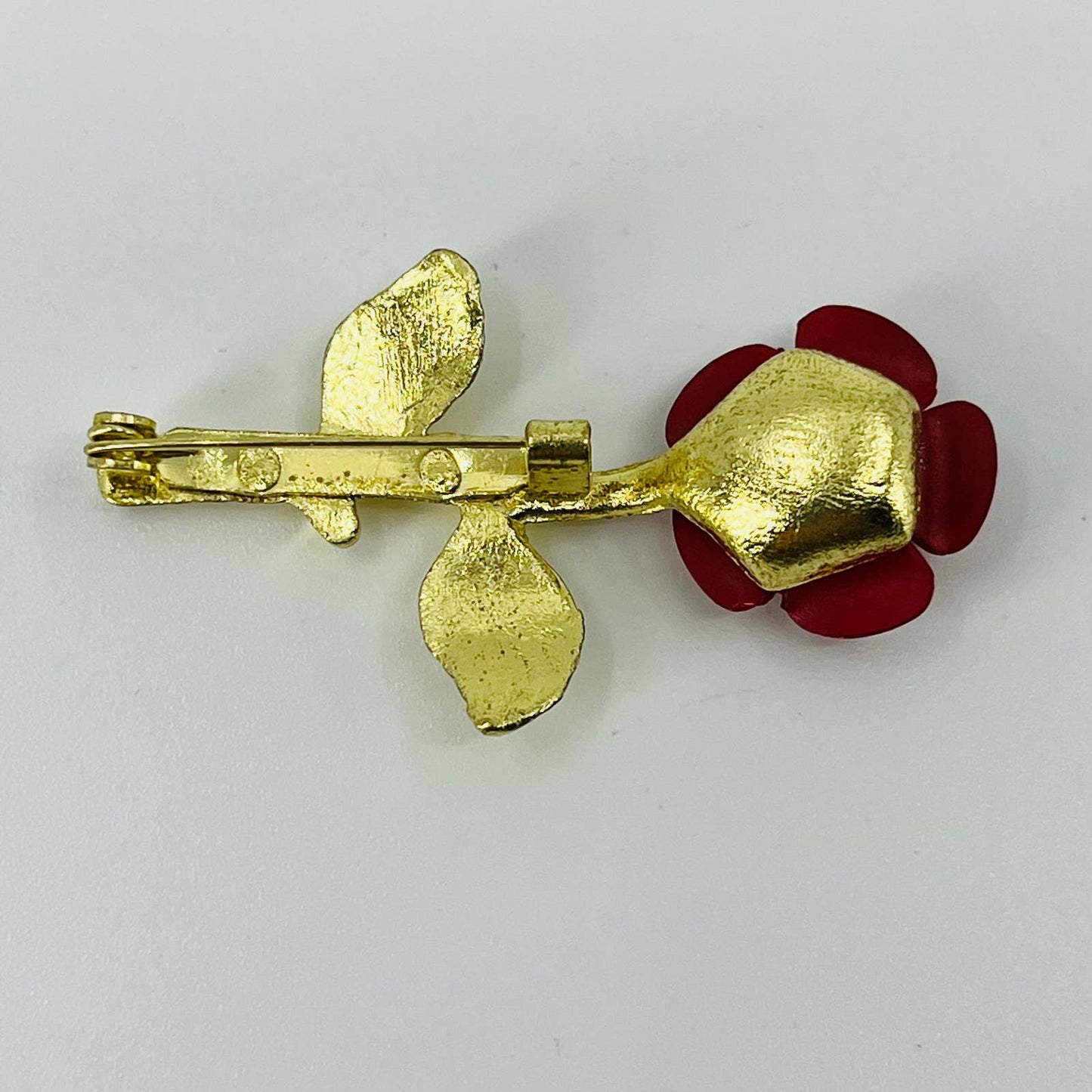Vintage Red Enamel Rose Brooch Gold Tone SA6