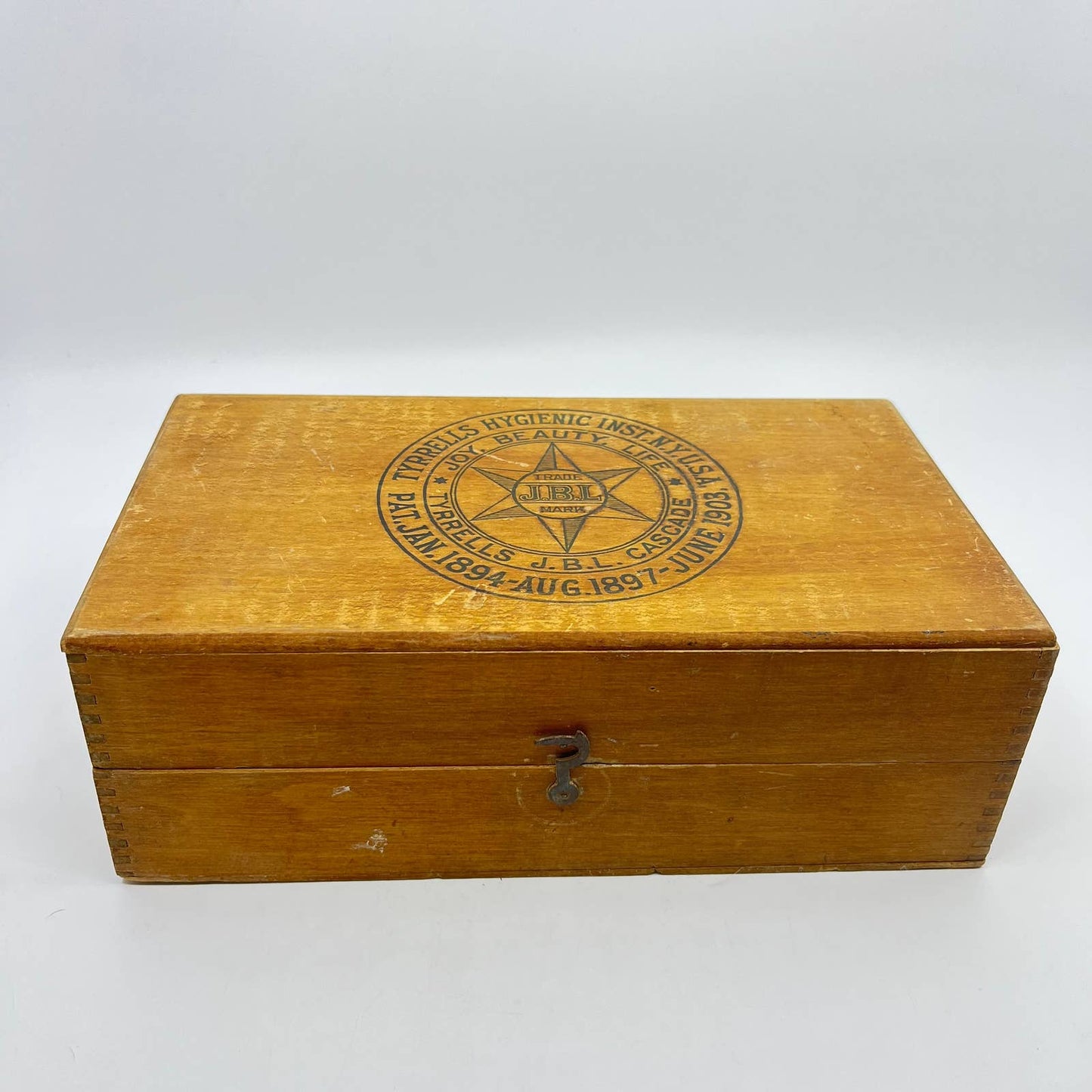 1903 Tyrrells Hygenic Inst. JBL Cascade Quack Medicine Wood Box TE1