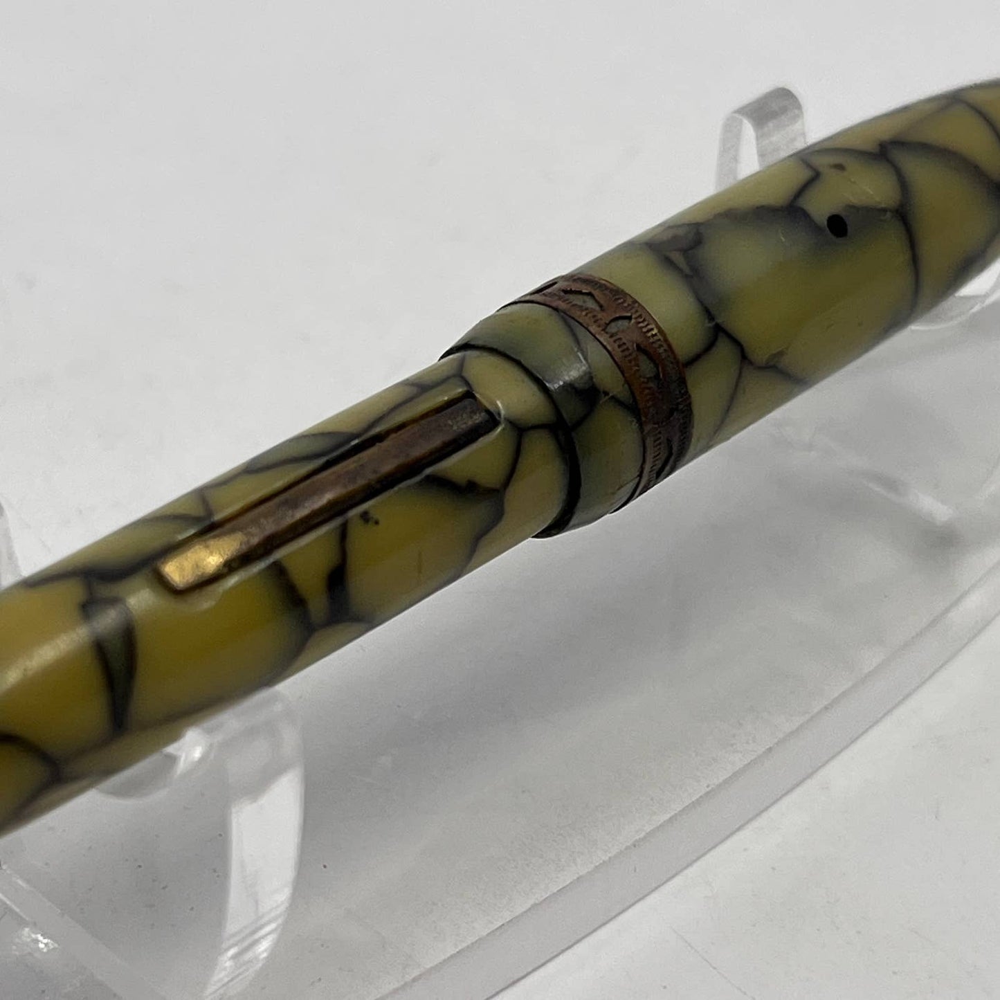 Celluloid Pearl With Black Veins Fountain Pen with Nib Screw Top Seal SE1
