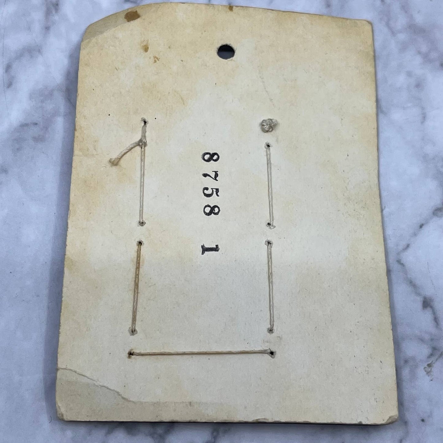Vintage WWII Original Victory Button Set RED On Card Exquisit TJ3