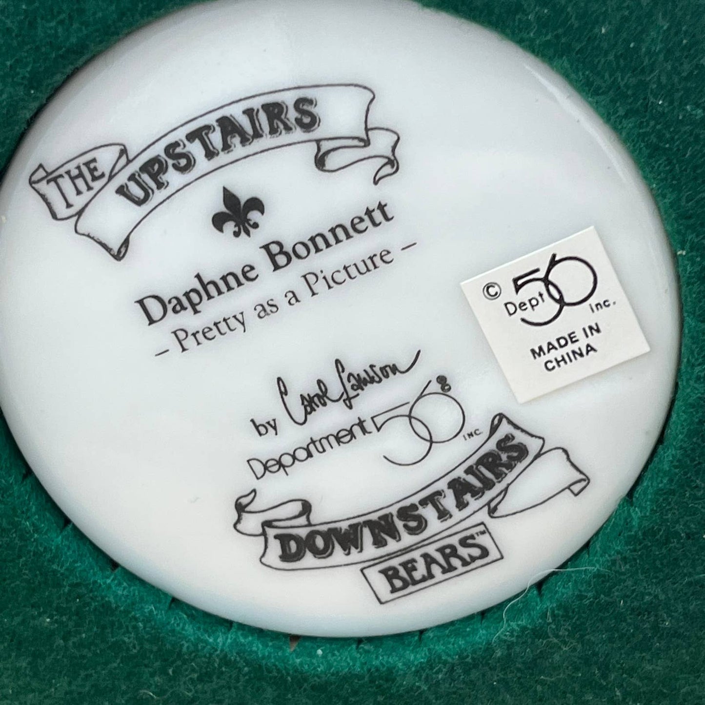 DEPT 56 UPSTAIRS DOWNSTAIRS BEARS Daphne Bonnett Pretty as a Picture TA2