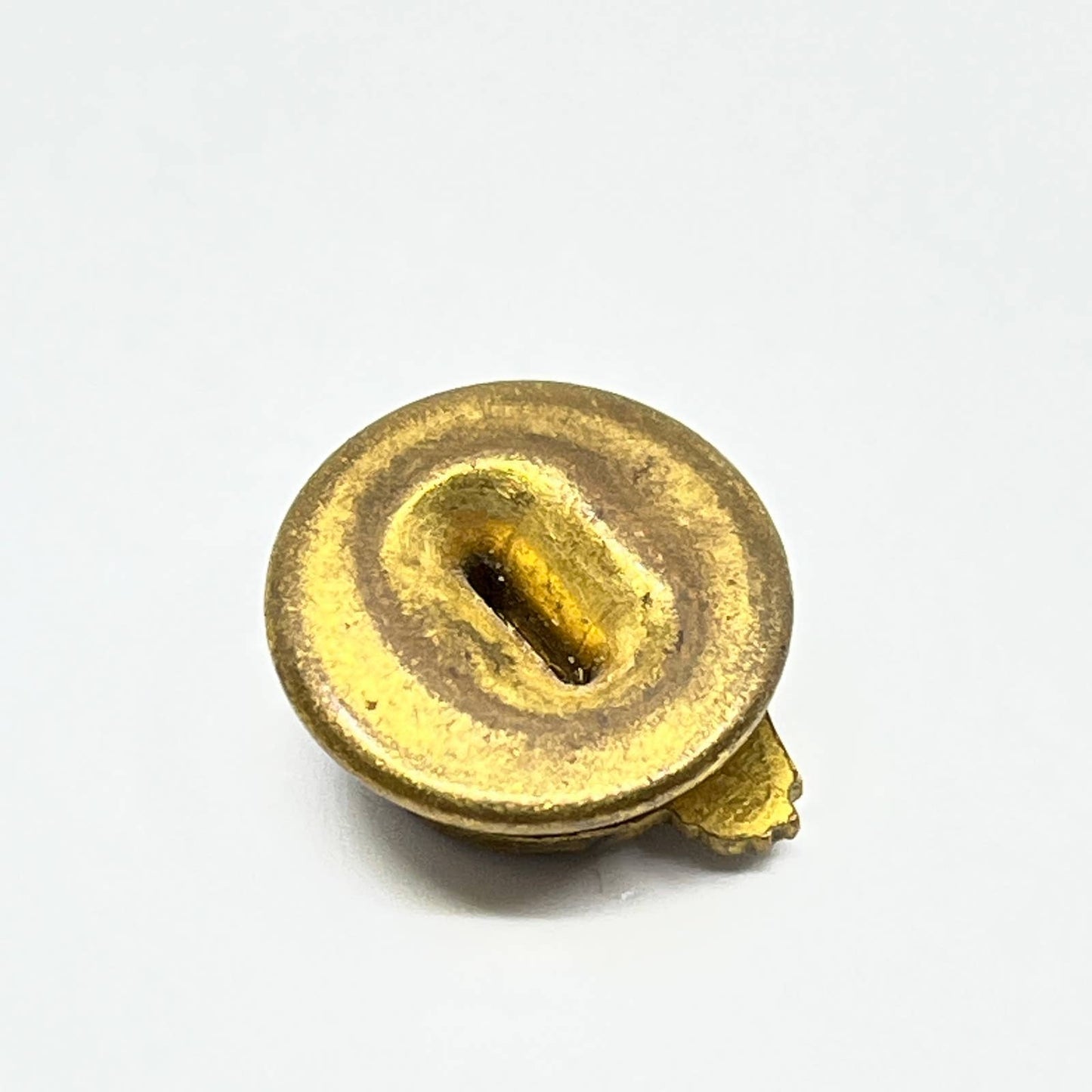 Vintage WWII Honorable Discharge Ruptured Duck Brass Button SD8