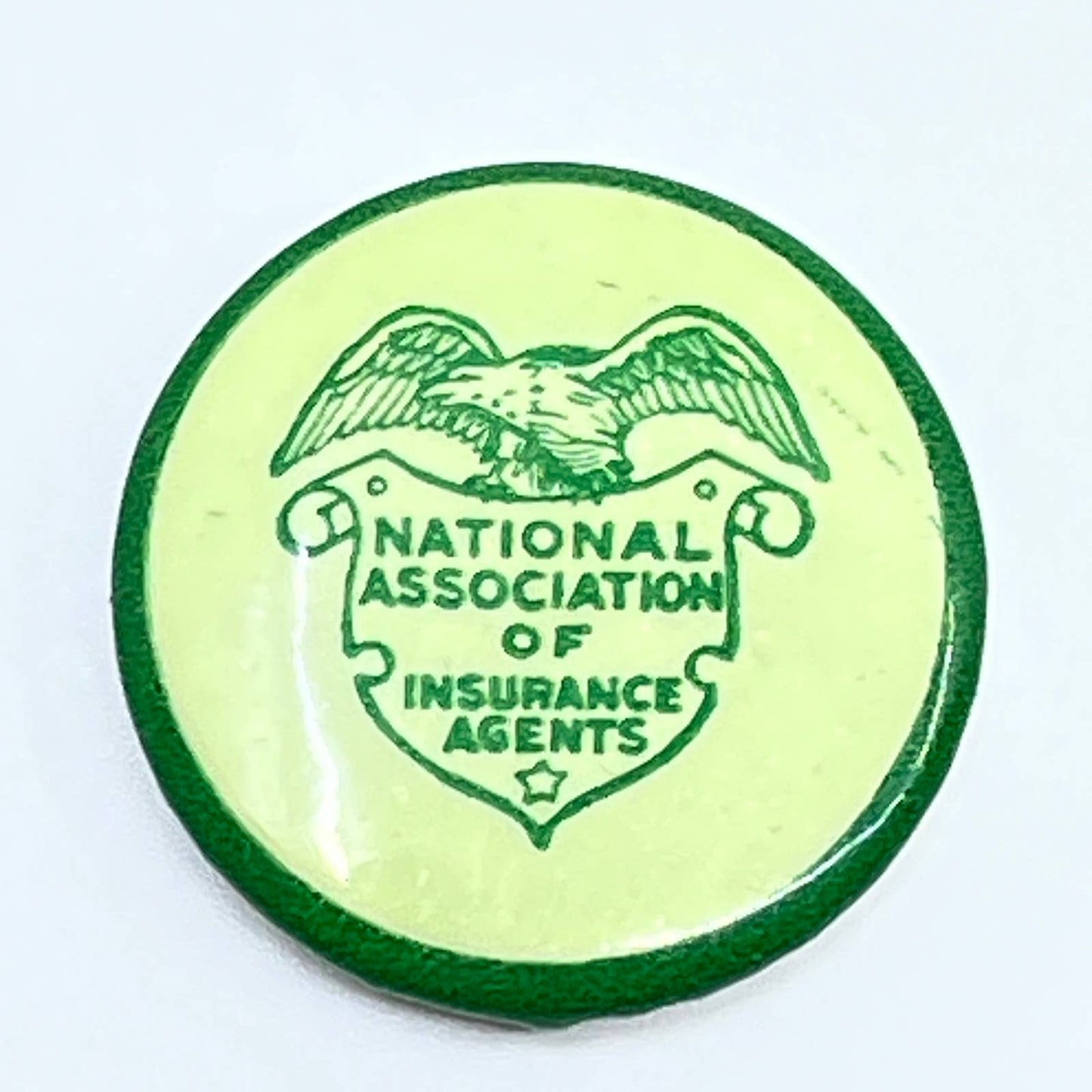 Vintage National Association of Insurance Agents Celluloid Pinback Button SD9