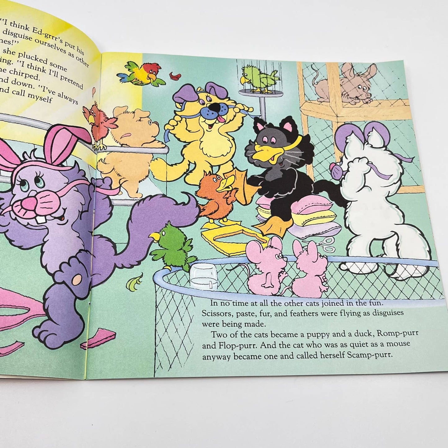 1988 Purr-tenders The Story of Purr-tenders #11735 A Golden Look-Look Book TE1