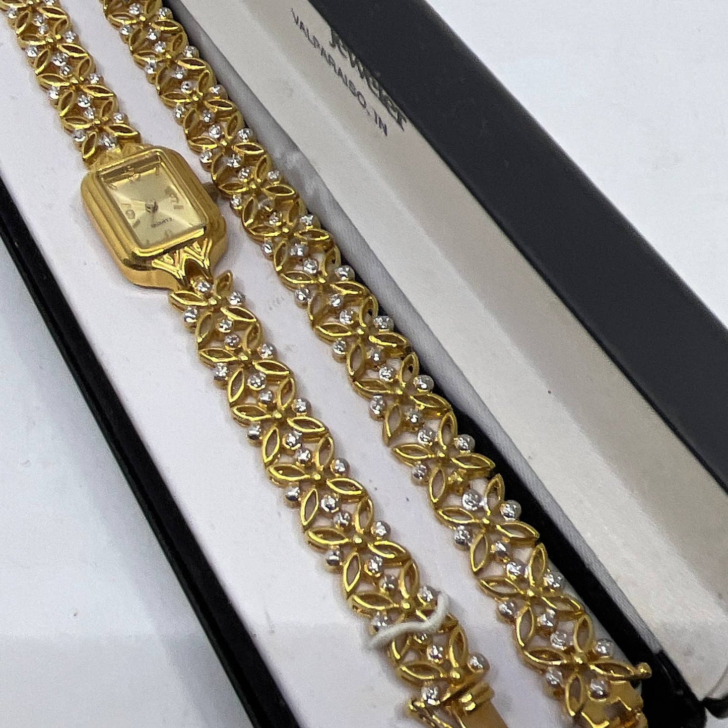 Gold Tone Womens Watch and Bracelet Set TI3