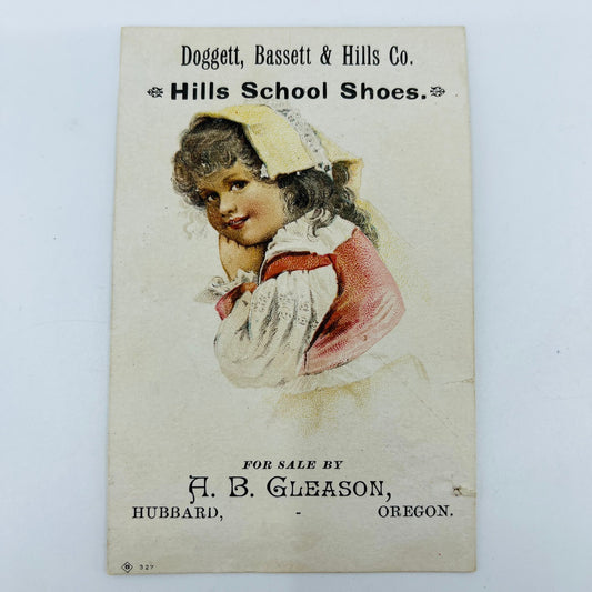 1880 Victorian Trade Card Doggett Bassett & Hills School Shoes Hubbard OR AH9-M8