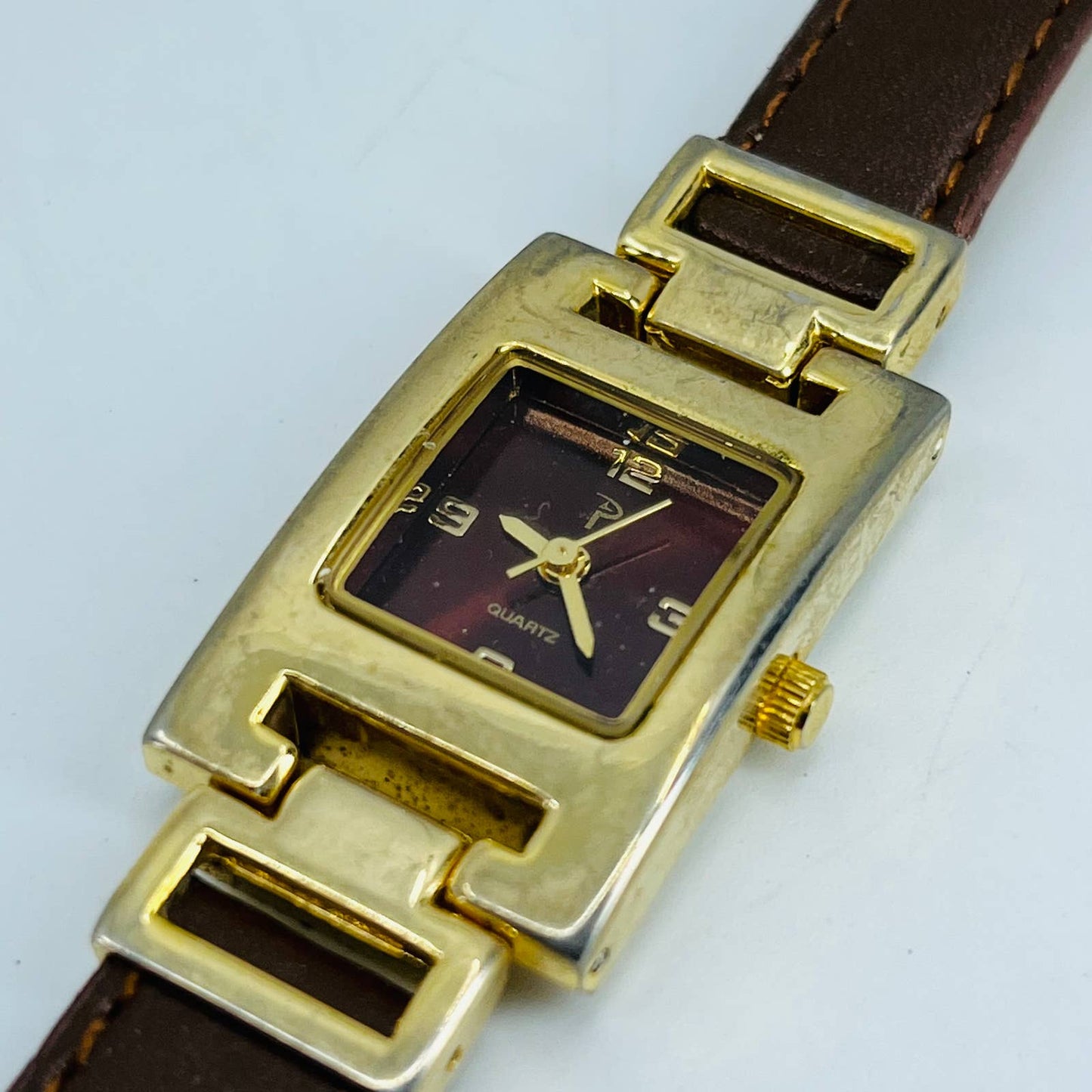 Vintage Gold Tone P Japan Movt Watch Leather Band SA9