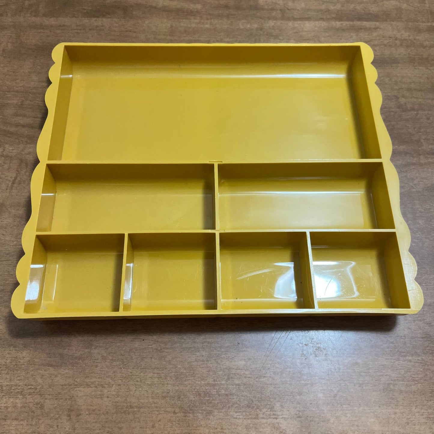 Retro 1970s Mustard Yellow Scalloped Desk Drawer Organizer 9.25 x 8” TA5