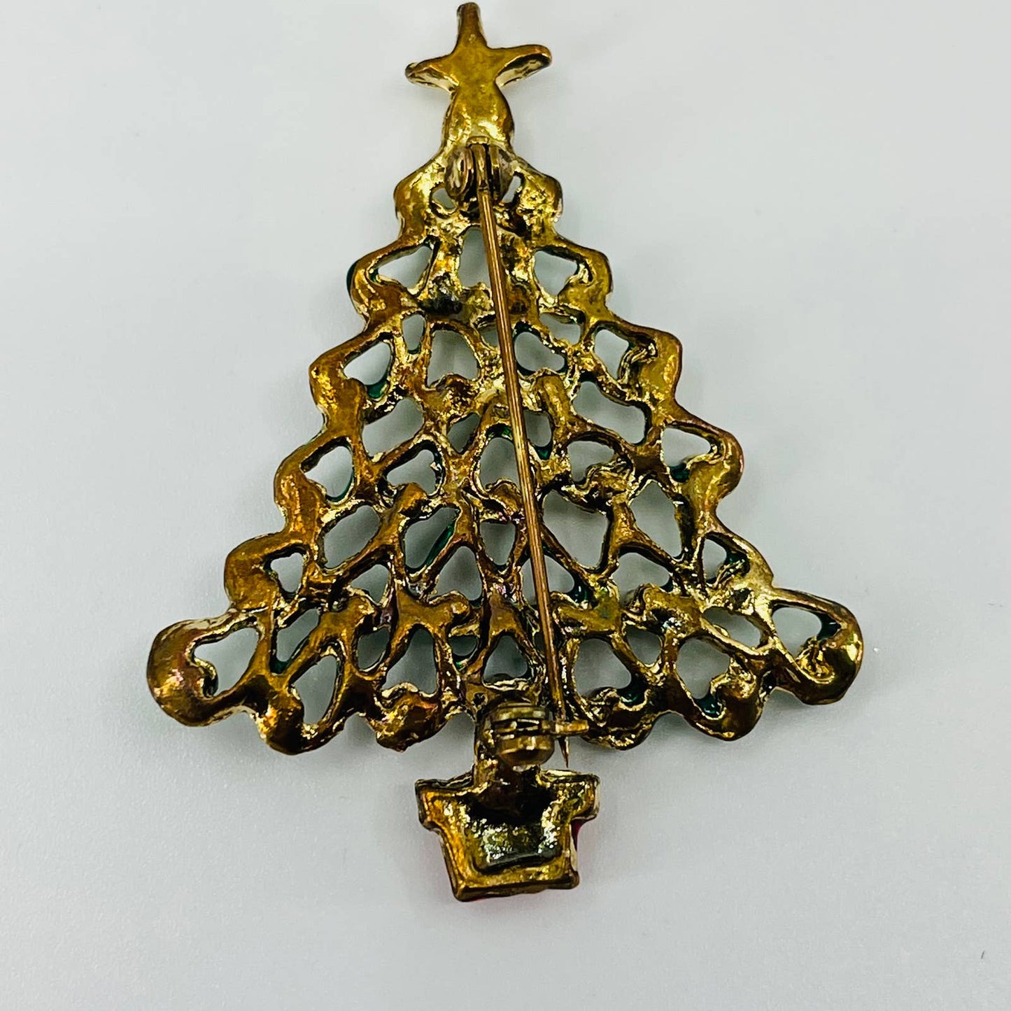 Vintage Enamel Christmas Tree With Star Pin Brooch Gold Tone SB2