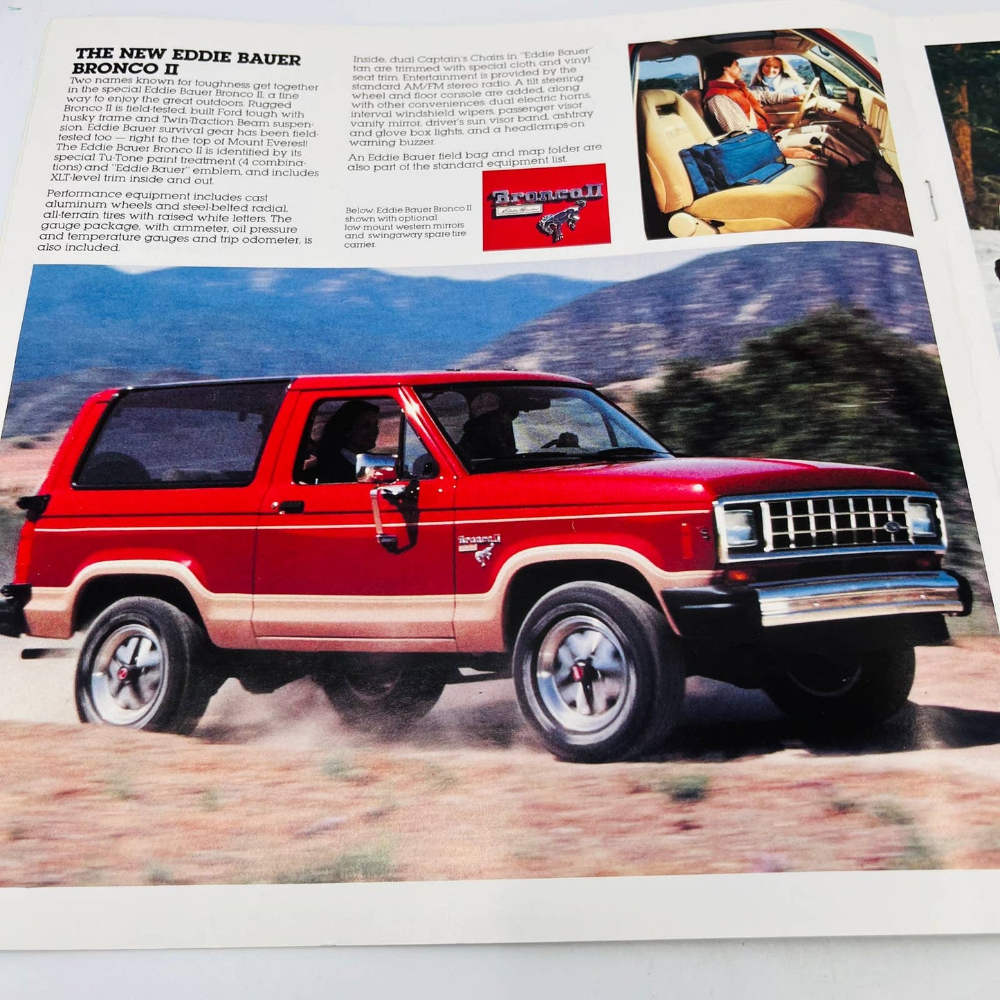 1984 Ford Bronco II Dealer Sales Brochure Full Color Pictures Catalog BA3