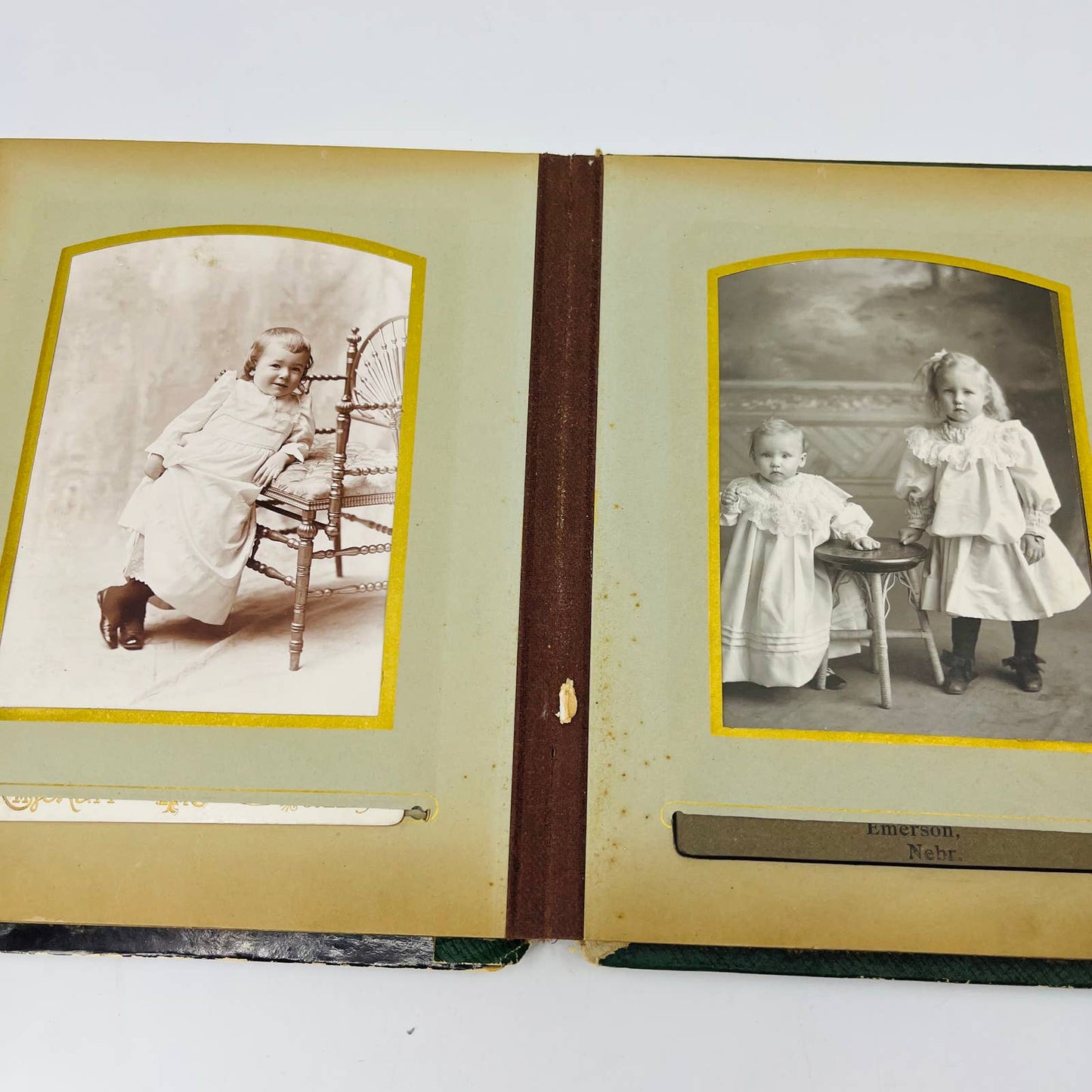 1880s Victorian Photo Album Filled With Photos of Infants Babies 8.5 x 6.5” TD2