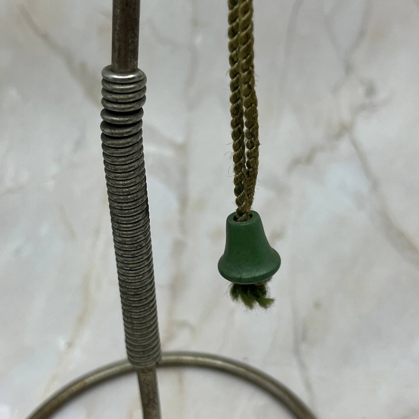 Vintage Mod Retro Green Hat Stand Wig Cap Wood Metal Display Stand TC5