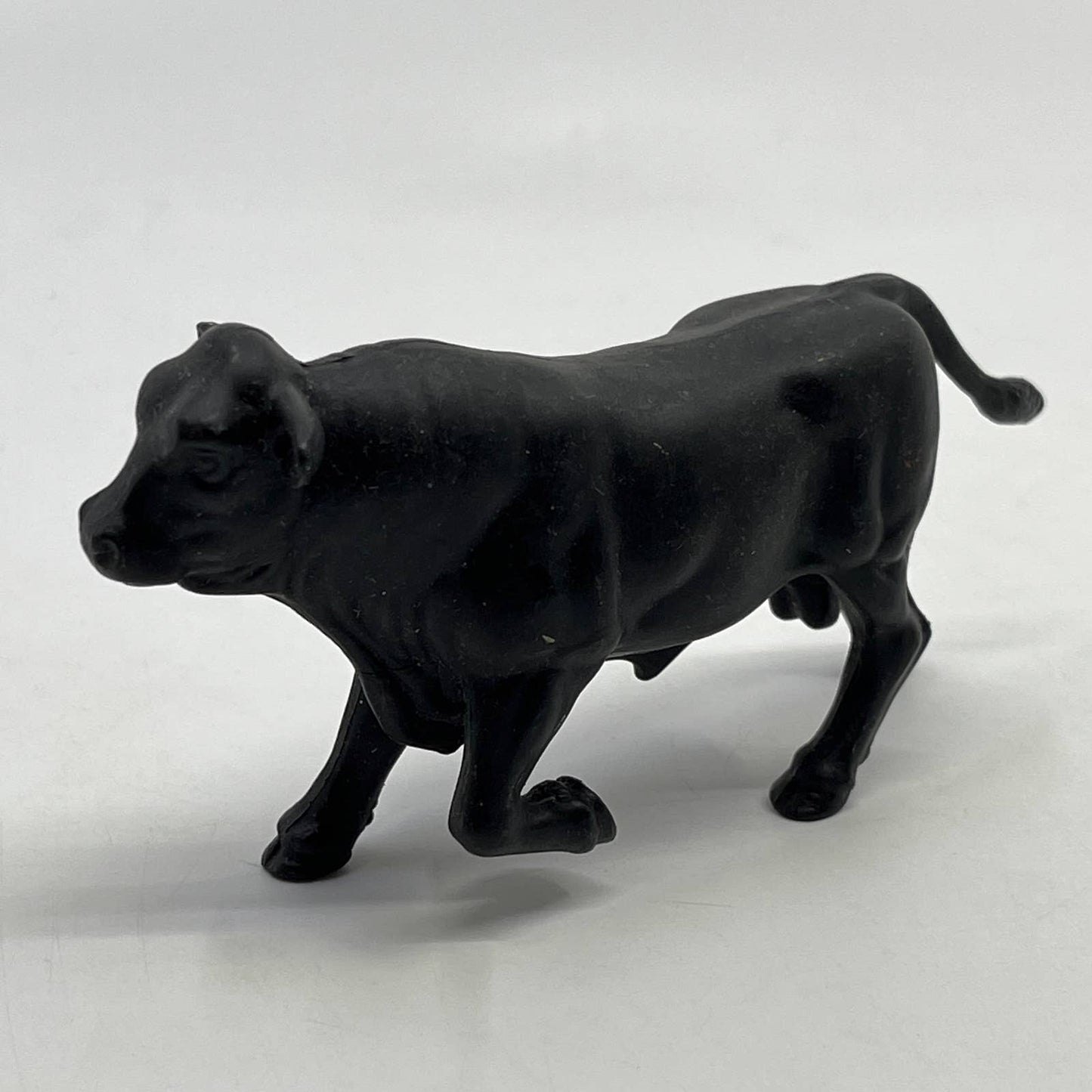 Vintage ERTL 4 1/2" Black Angus Cow Figure TC3