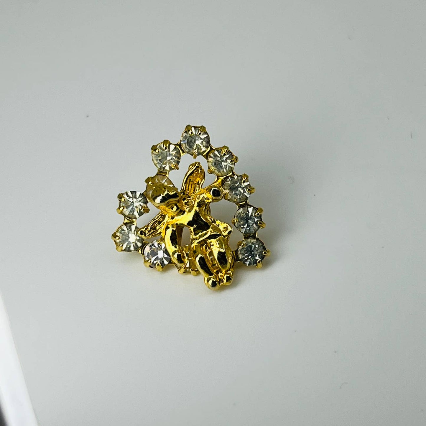 Vintage Cherub Heart Rhinestone Gold Tone Brooch SB2