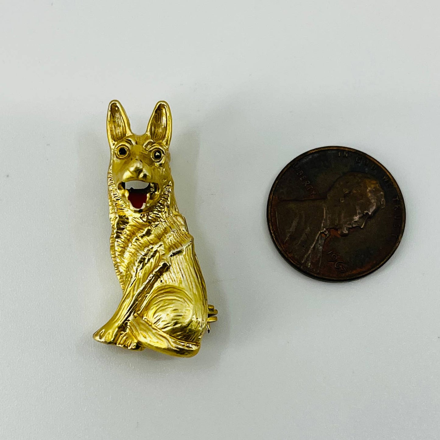 RARE, signed Gerry's German Shepherd Dog Gold Tone Brooch Pin SA6