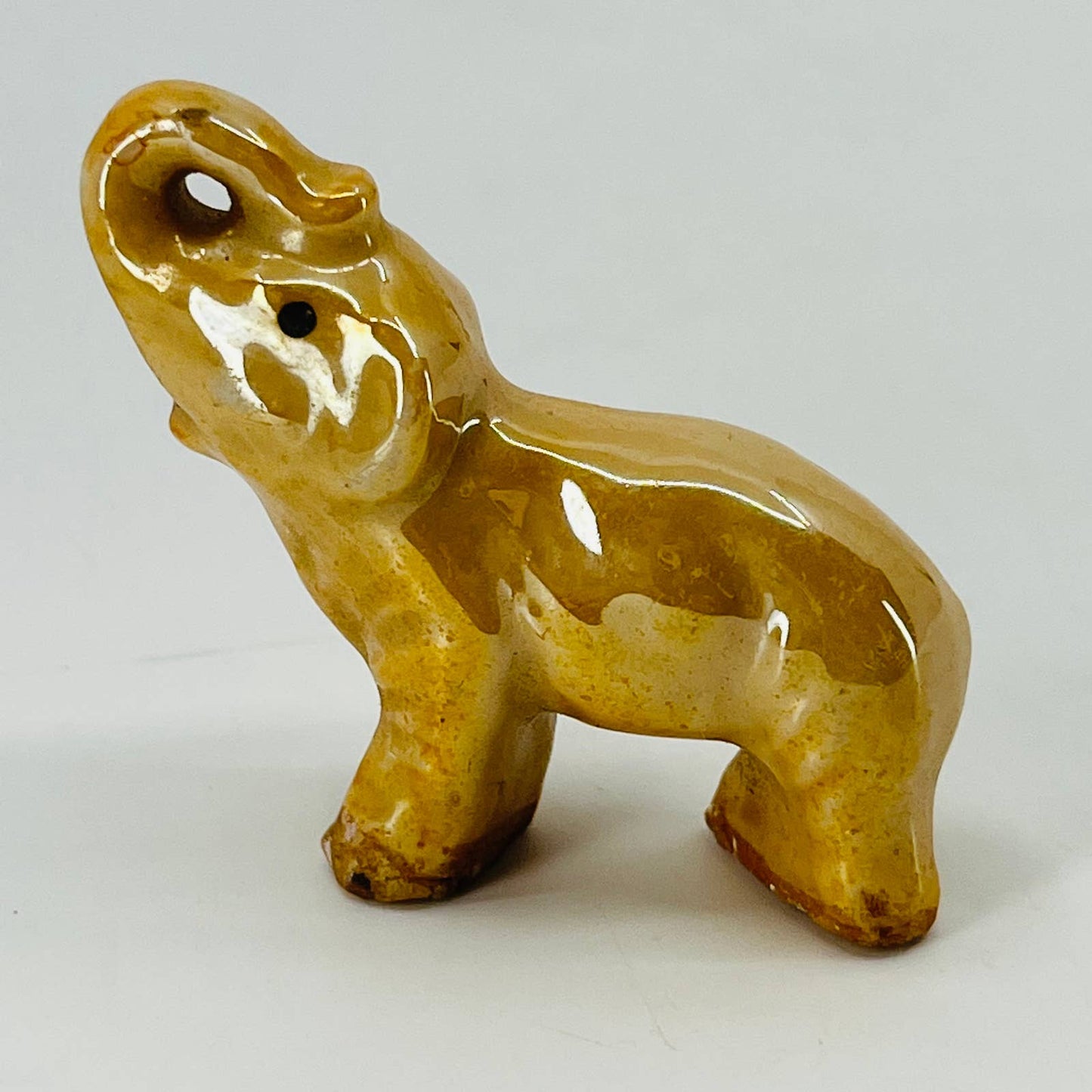 Vintage Ceramic Peach Lusterware Elephant Figurine 2” SA9