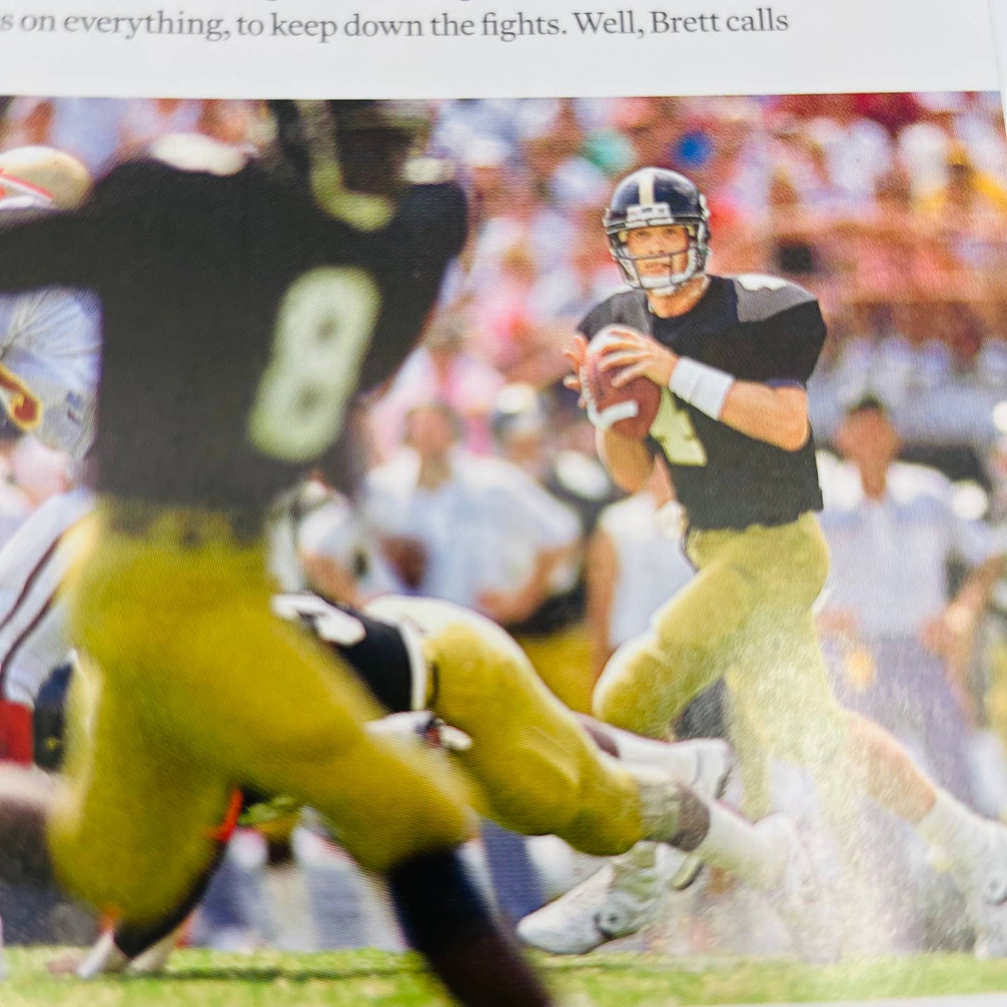 Sports Illustrated Brett Favre Special Tribute Edition Green Bay Packers BA3-2