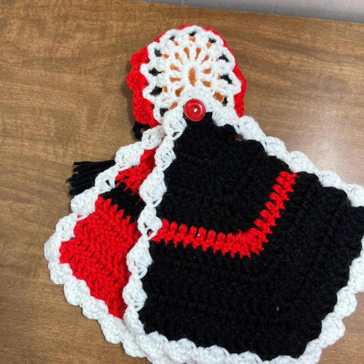 Vintage 1960s Crocheted Plastic Doll Face Pot Holders Red Black White TH6
