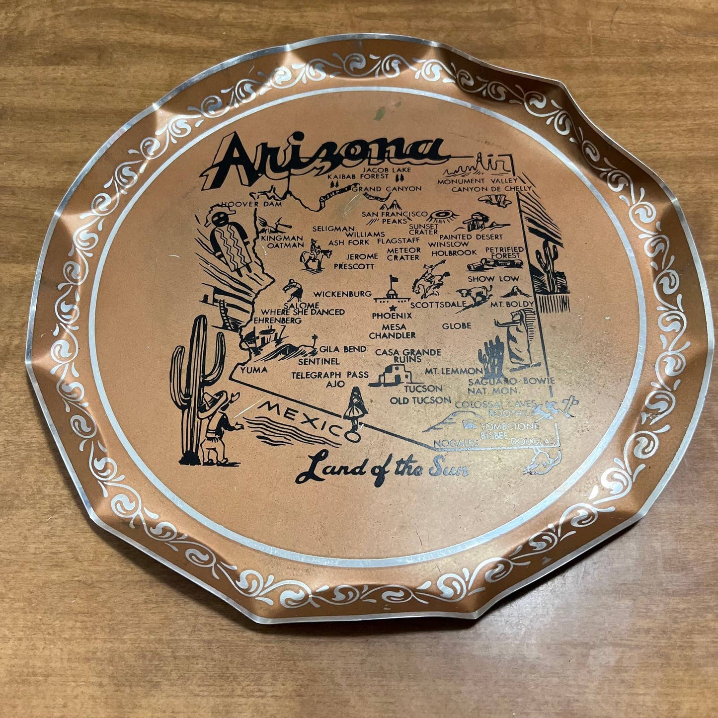 Vintage Black & Copper Tone Scallop Metal State Souvenir Plate Tray Arizona 11” TG8