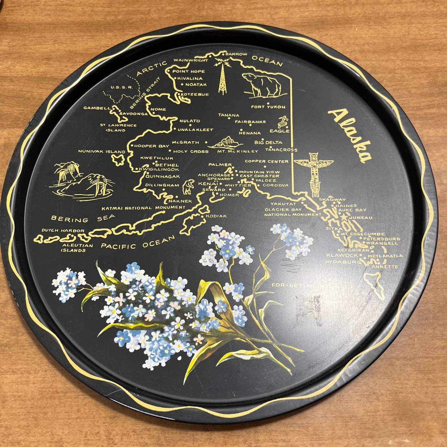 Vintage Black & Gold Metal State Souvenir Plate Tray Alaska 11” TG7