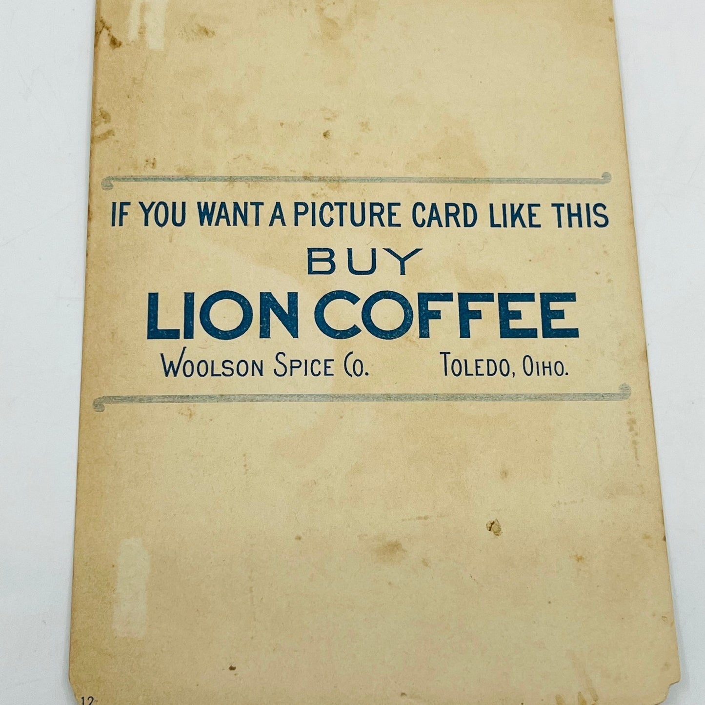 Victorian 1891 Trade Card Lion Coffee Woolson Toledo Girl Picking Peaches SAH9-2