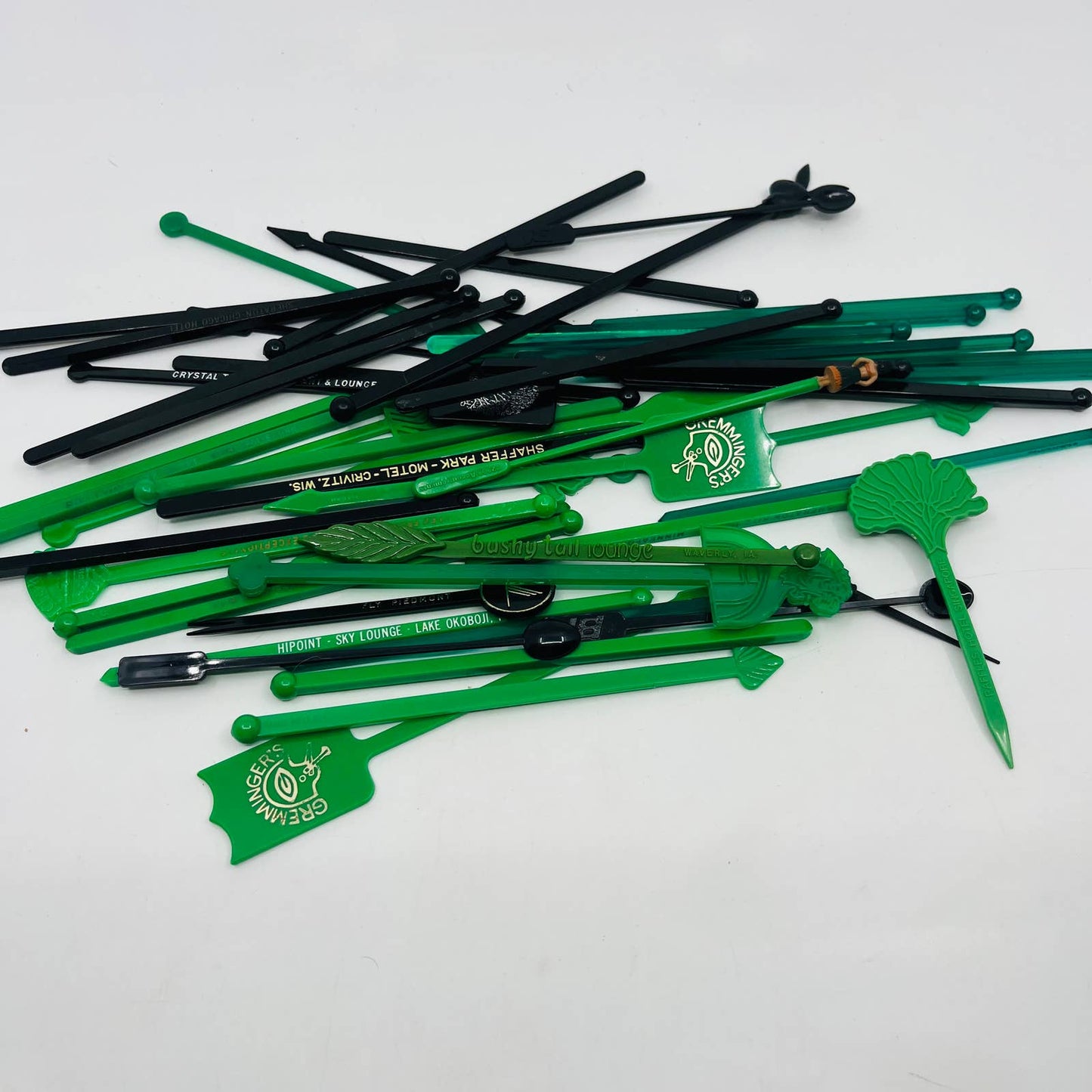 HUGE LOT - Over 1 Pound of Vintage Stir Swizzle Sticks US & International TA6