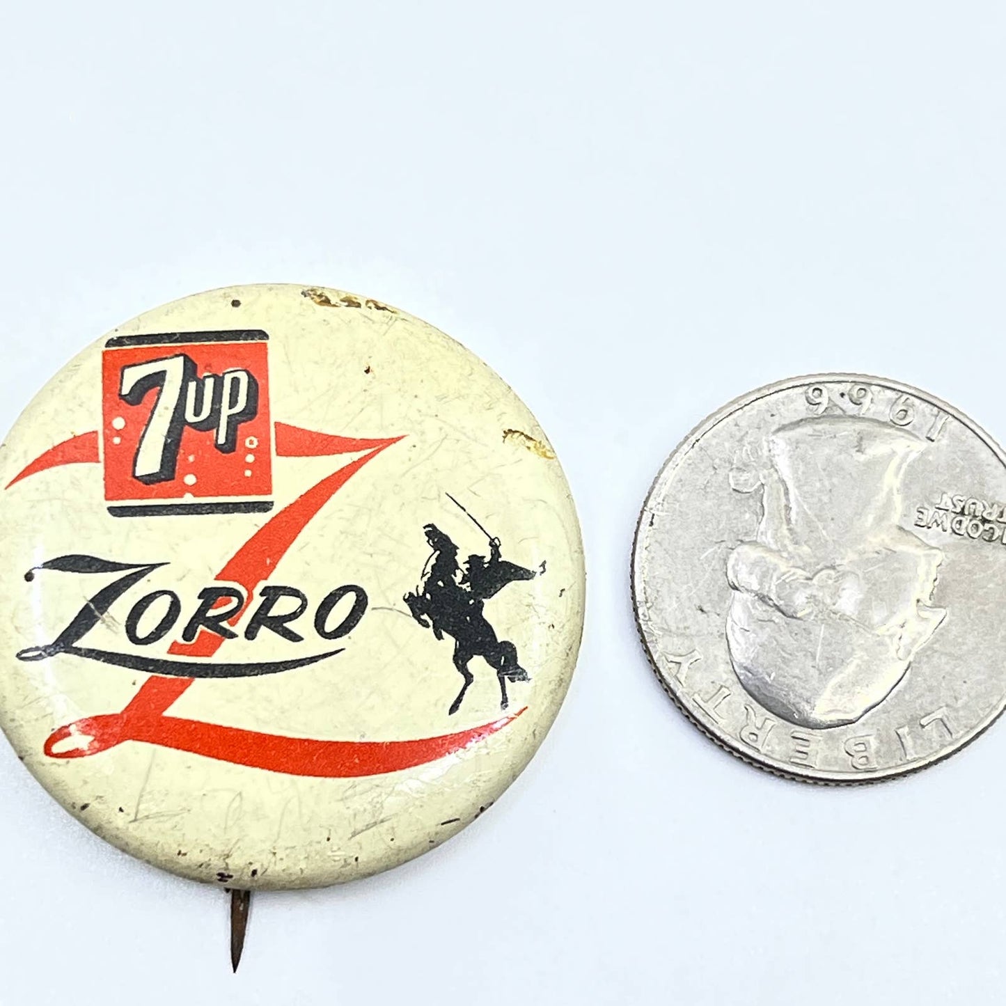 Vintage 1957 Walt Disney, 7 Up, Zorro Pin Celluloid Pinback Button SE1