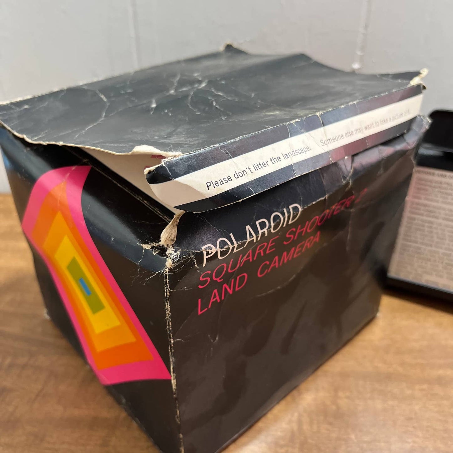Polaroid Square Shooter 2 Land Camera Instant Camera w/ Box, Manual & Insert TH1