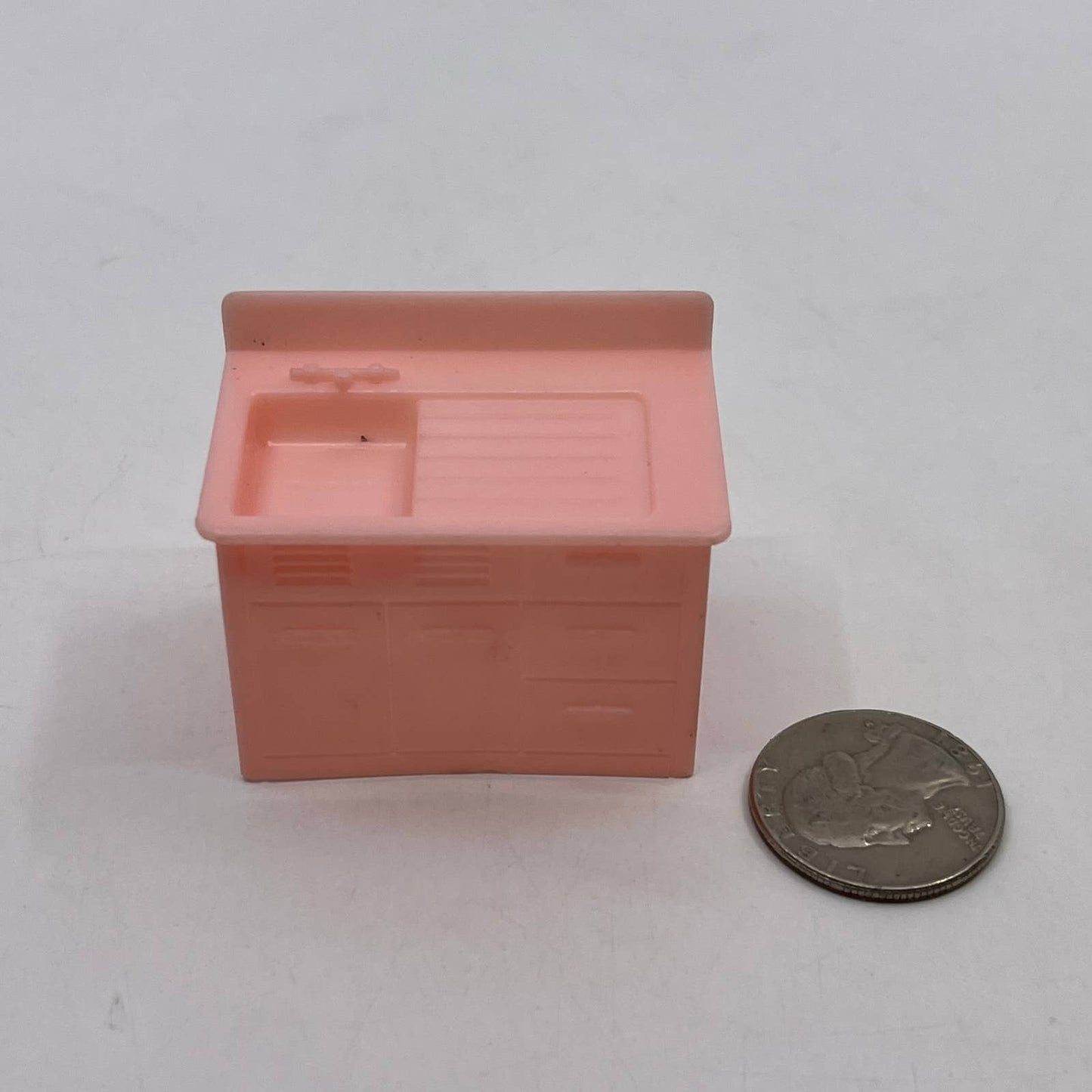 Vintage Dollhouse Miniature Furniture Allied Pink Bakelite KITCHEN SINK TC1