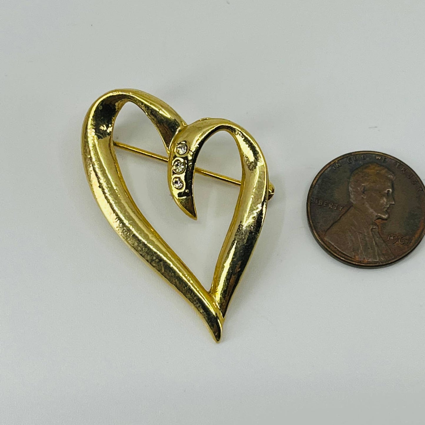 Vintage MCM Heart Rhinestone Brooch Gold Tone SA6