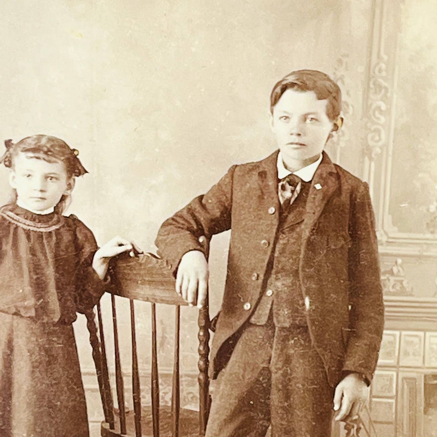 1880s Photograph Boy & Girl Siblings in Victorian House Ornate Carved Frame TC8