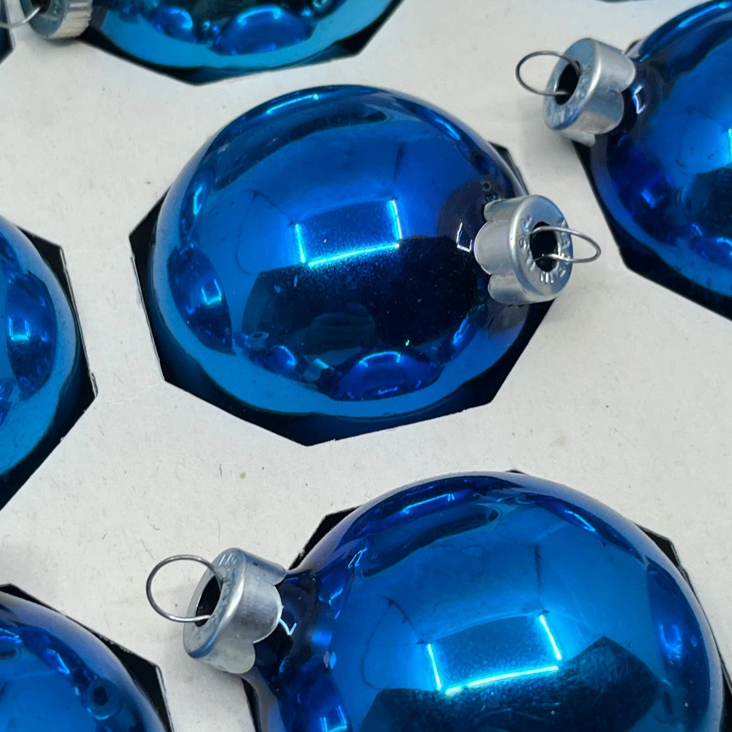 Shiny Brite 12 Vintage 2 1/4" Mercury Glass Ornaments Original Box Blue OT1-1
