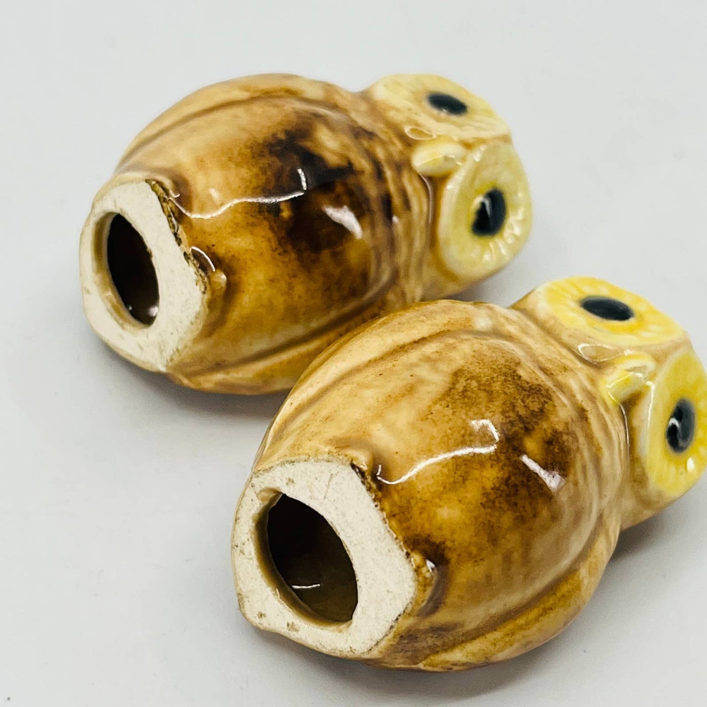 Vintage Set of 2 Ceramic Hand Painted Hoot Owl Salt and Pepper Shakers 1.75” TB8