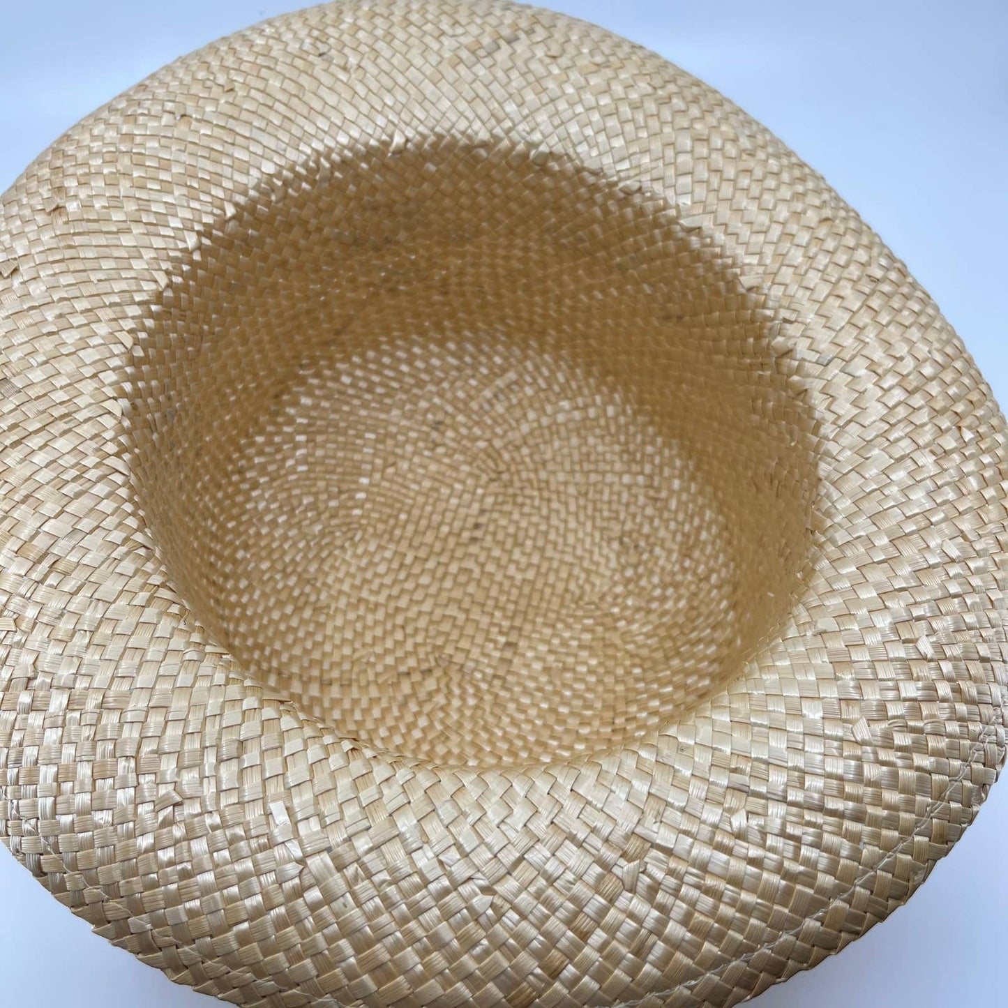 Vintage Woman’s Straw Sun Beach Hat with Cream Bow HB1