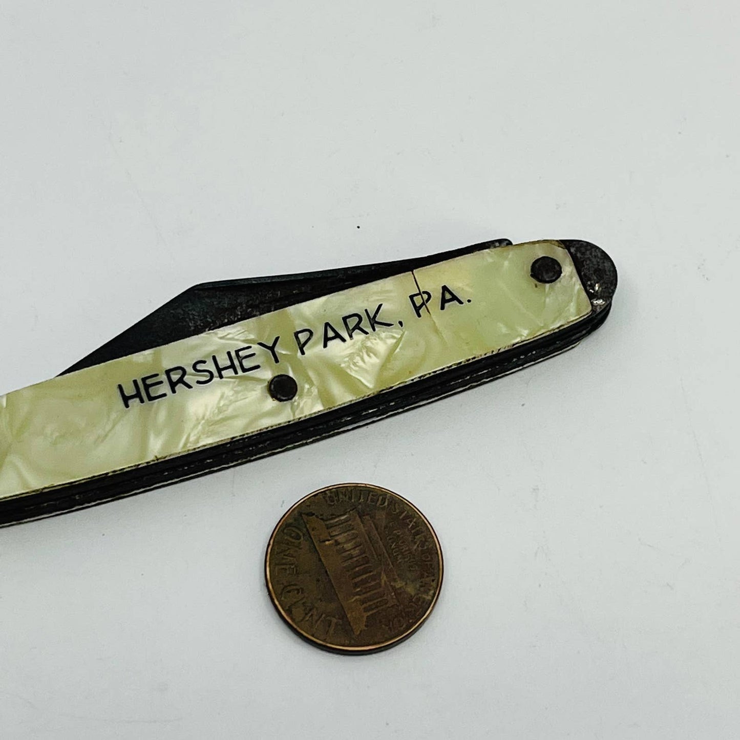 Vintage Souvenir Hershey Park PA Mother of Pearl Pocket Pen Knife Ideal 3” SC4