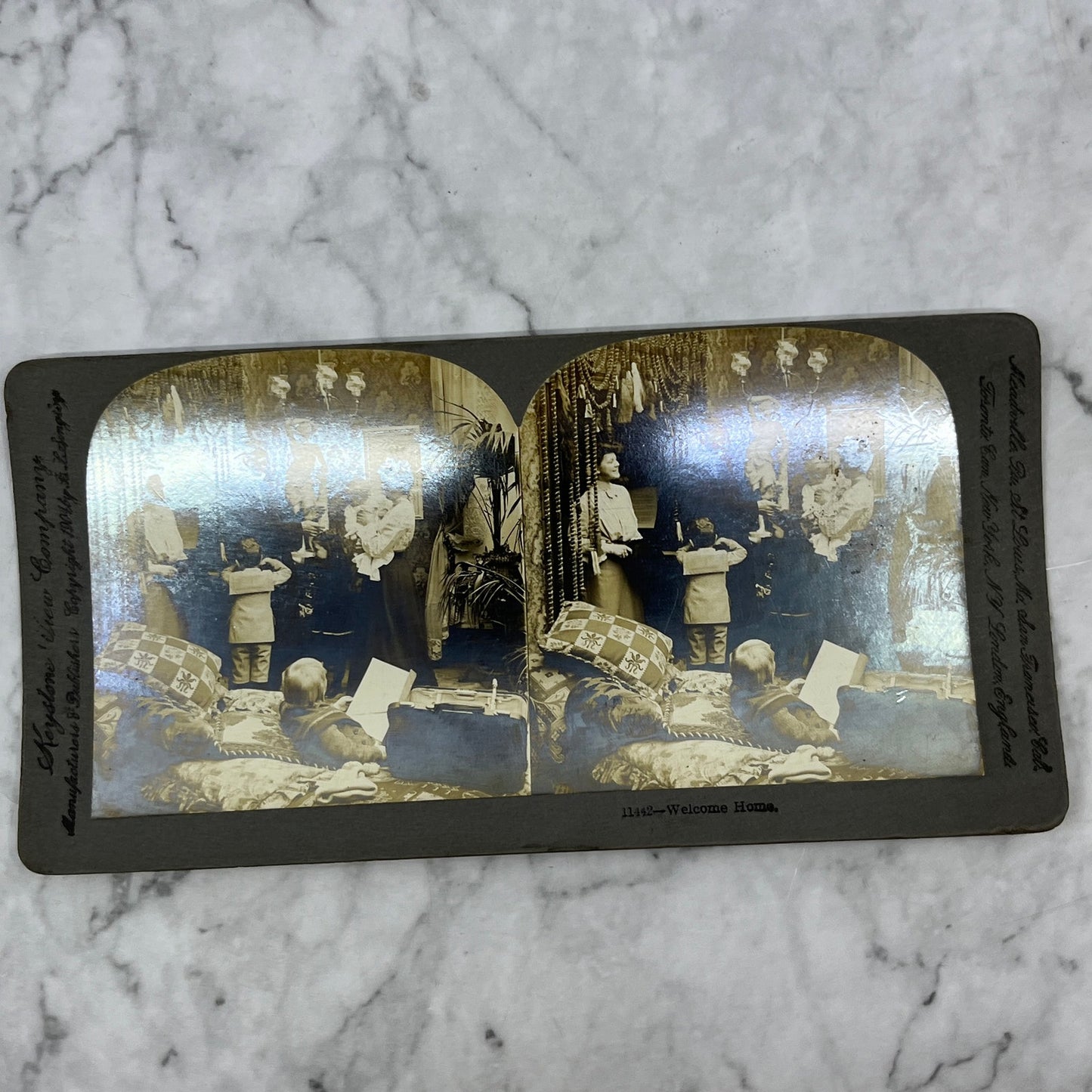 1890s Stereoview Card Victorian Mother & Children Welcoming Father Home H3-2