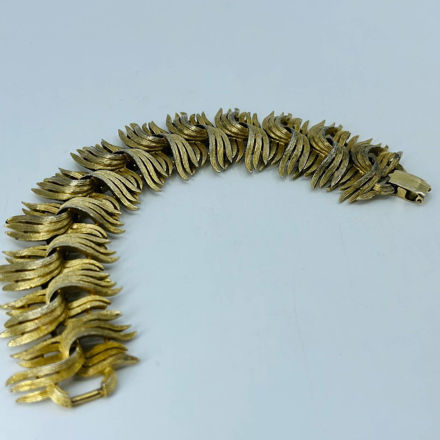 1950s MCM Iconic LINSER Signed Bracelet Early Brushed Feather Gold Tone Chic SB7