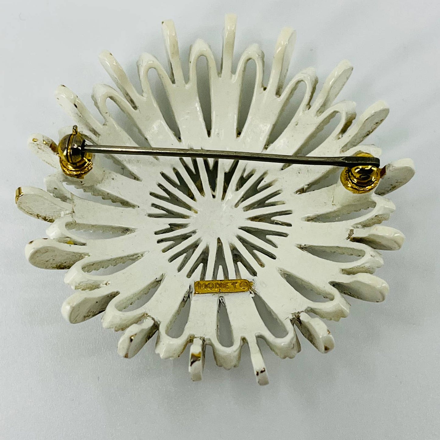 Vintage MONET White Enamel Starburst Brooch Gold Tone in Box SB2