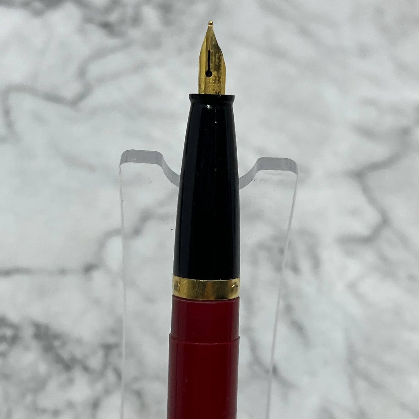 Vintage WearEver Lever Fill Fountain Pen Gold & Maroon Dark Red USA SE6