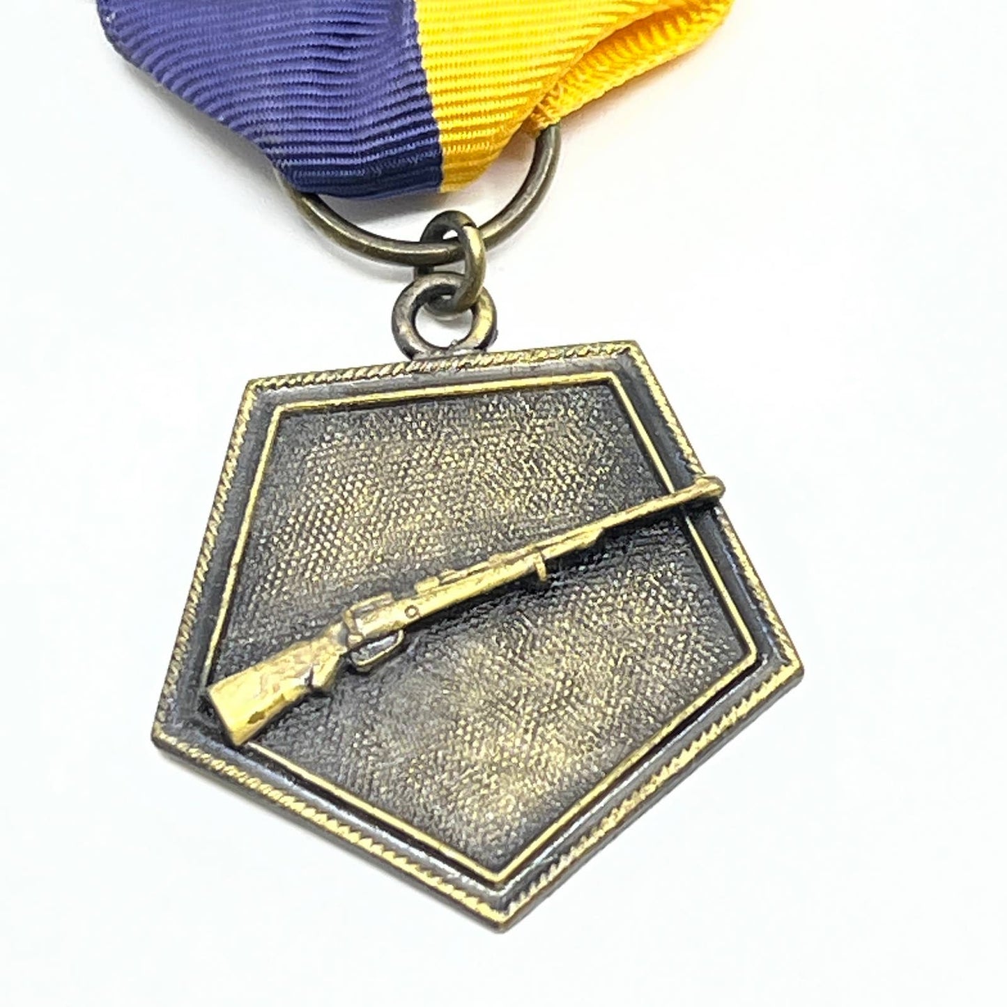 1952 Medal Izaak Walton Rifle & Pistol Club Sharpshooter 100yds Any Sight SD8