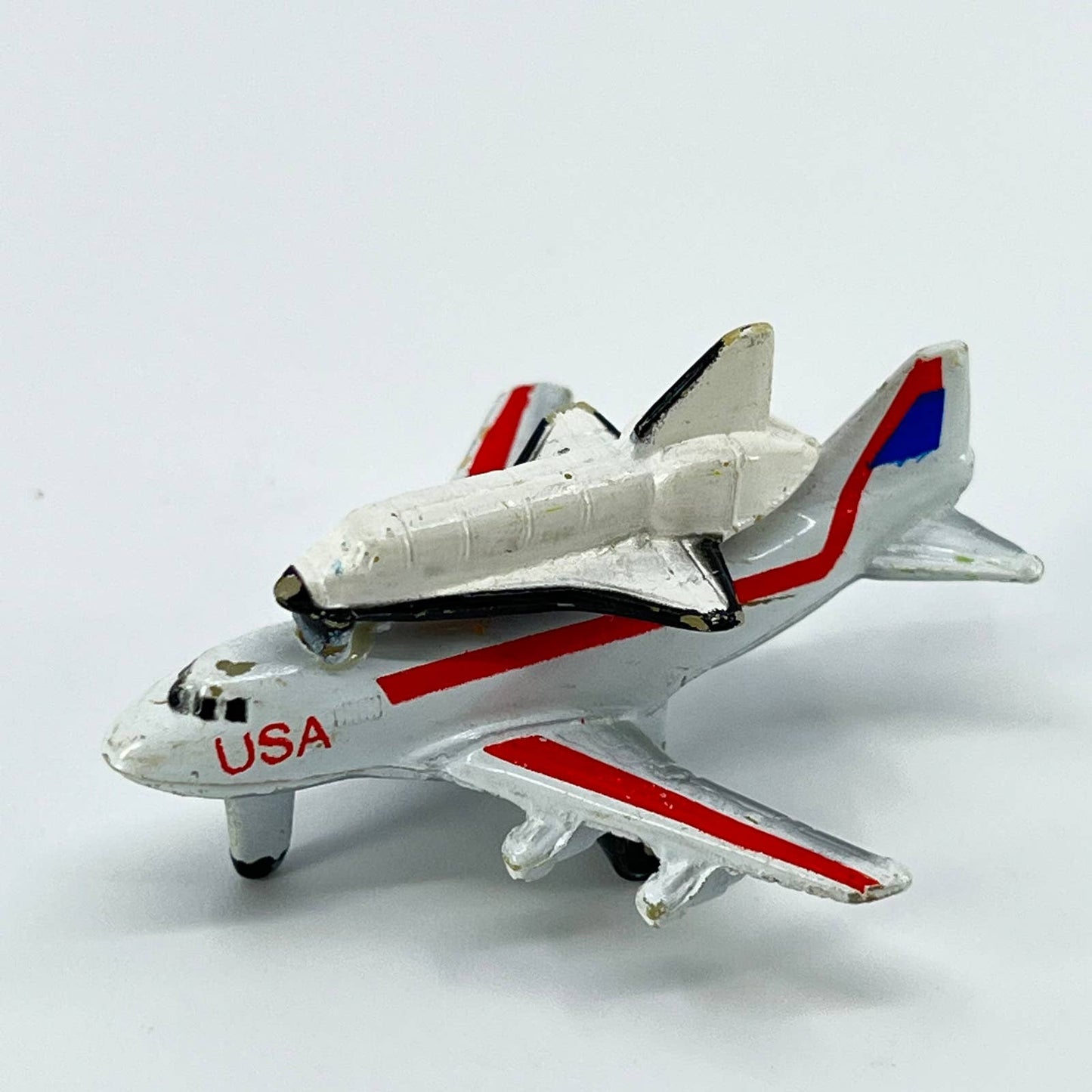 Vintage 1987 Galoob Hard Plastic NASA 905 Plane and NASA Planet Shuttle SD1