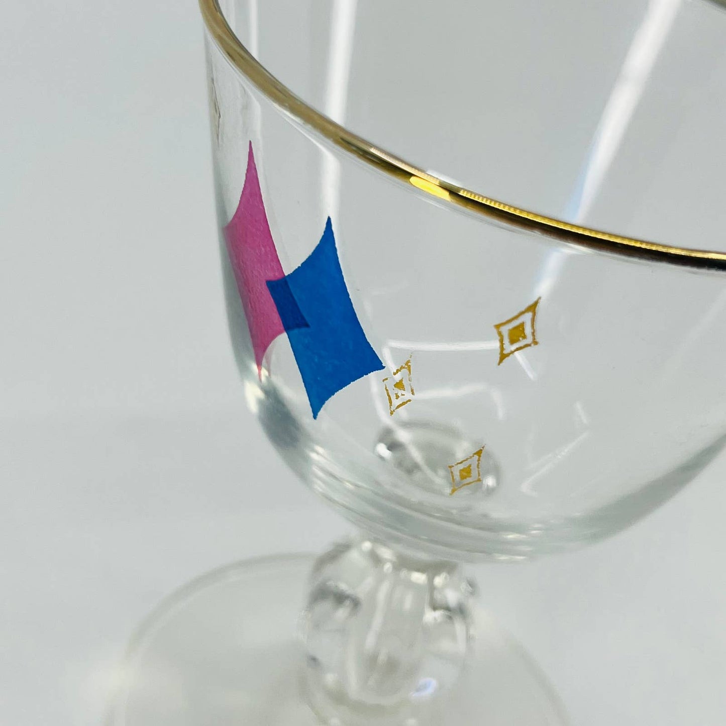 1950s Libbey Atomic Diamond Cordial Champagne Glass Pink/Blue TD9