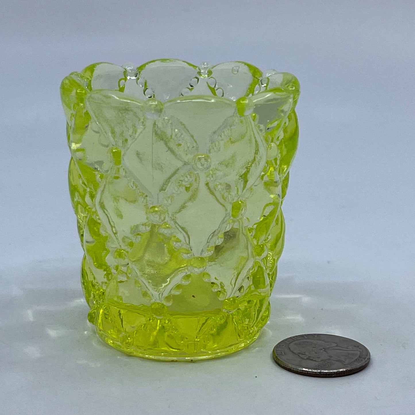 Vintage Vaseline Glass Quilted Bead Pattern Toothpick Holder ~2.5" GLOWS TC3