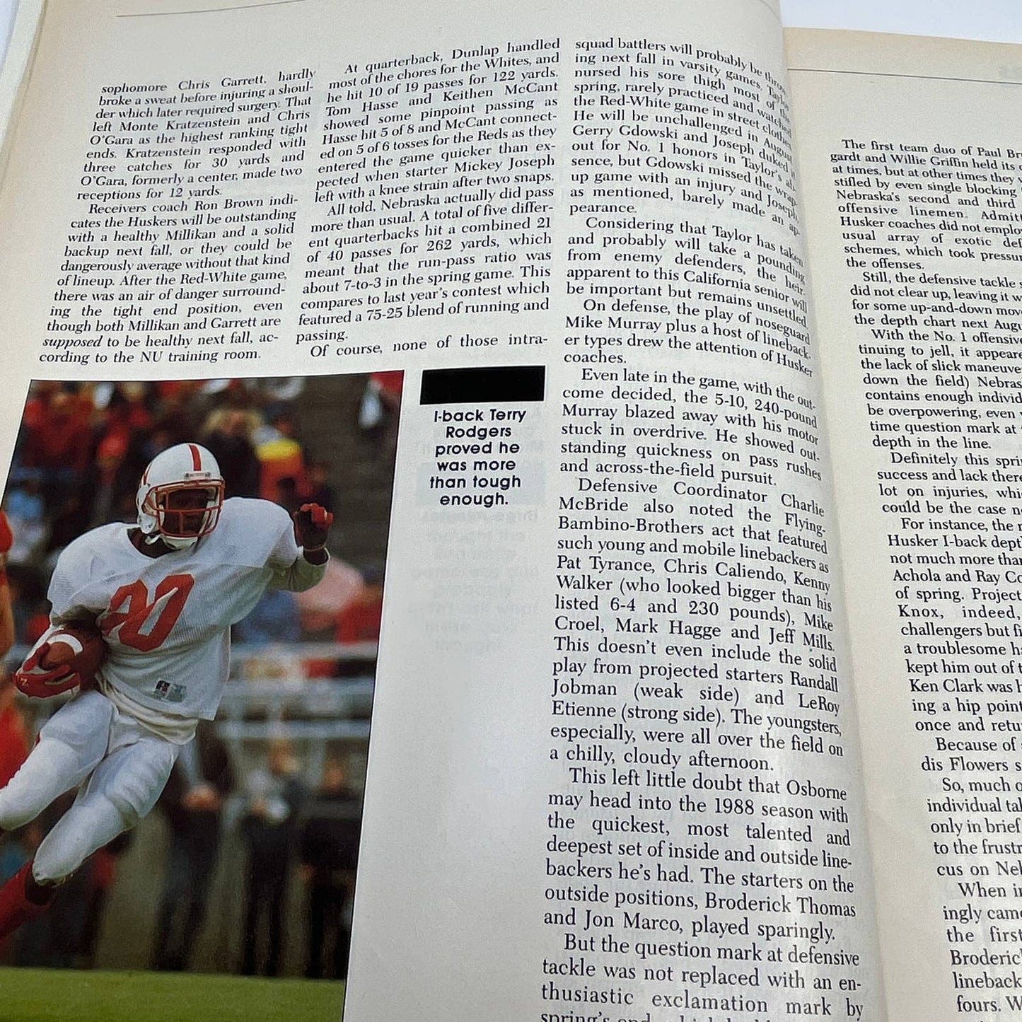 1988 Nebraska Huskers Illustrated College Football Yearbook Magazine TH3